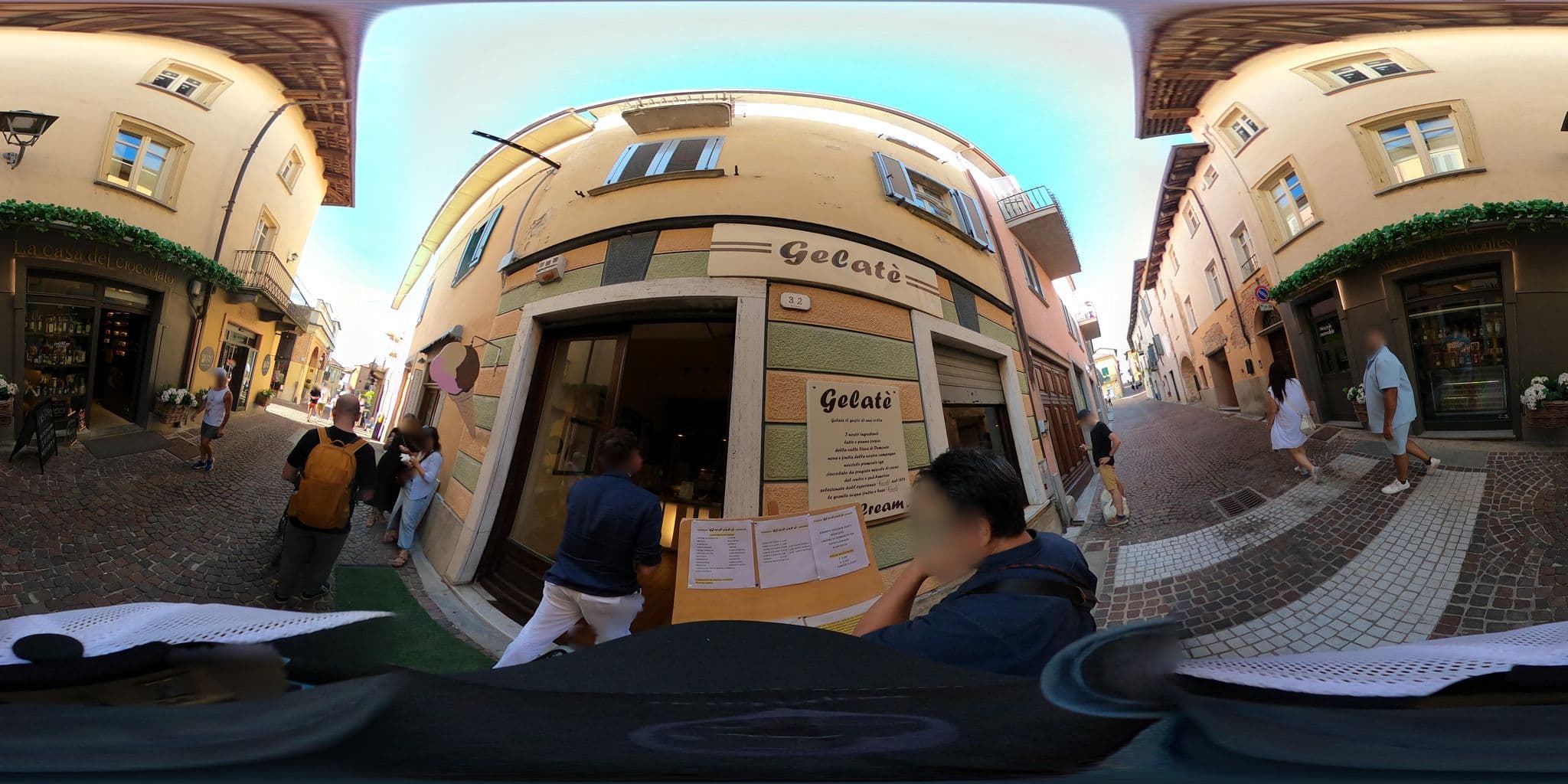 Street view near UVE - Rooms & Wine Bar, La Morra — © mapconcierge (CC BY-SA · Mapillary)