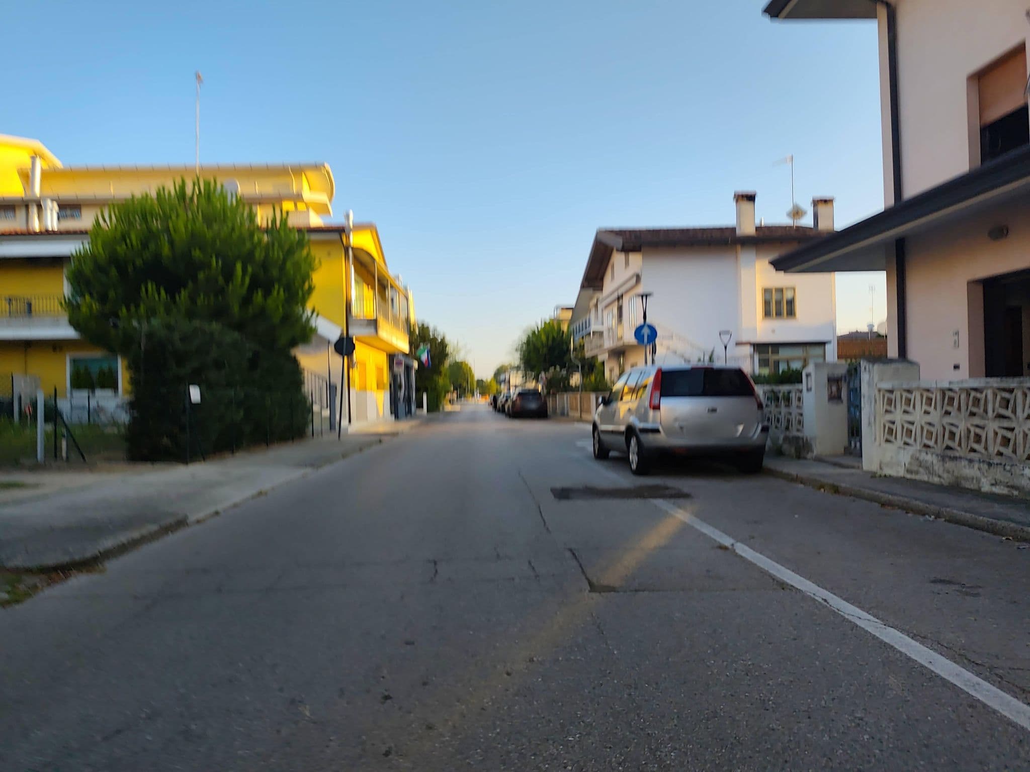 Street view near Hc Resort Lignano, Lignano Sabbiadoro — © Duro (CC BY-SA · Mapillary)