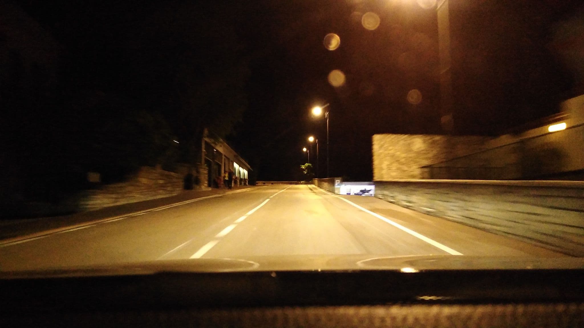 Street view near Hotel Garda Bellevue, Limone sul Garda — © mike409 (CC BY-SA · Mapillary)