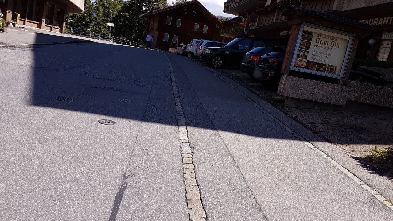 Street view near Beau-Site, Adelboden — © trac71 (CC BY-SA · Mapillary)
