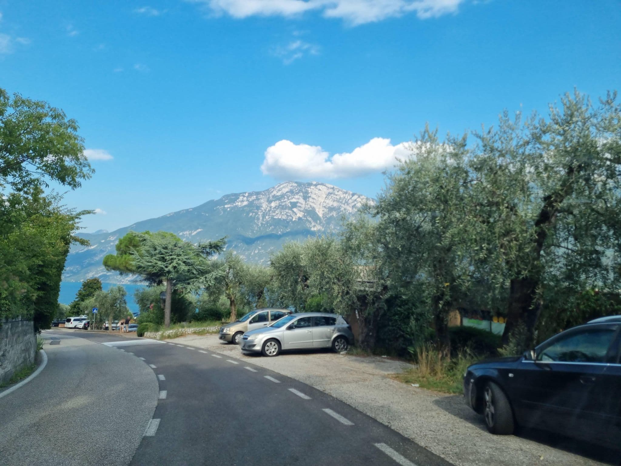 Street view near Hotel Village Bazzanega, Limone sul Garda — © dsmm (CC BY-SA · Mapillary)