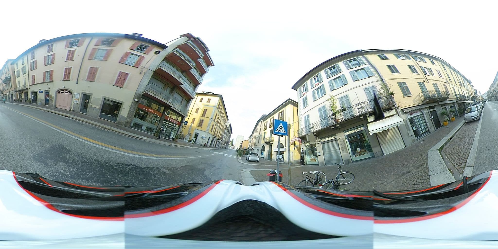 Street view near B&B Le dame della Cortesella, Como — © klimakas (CC BY-SA · Mapillary)