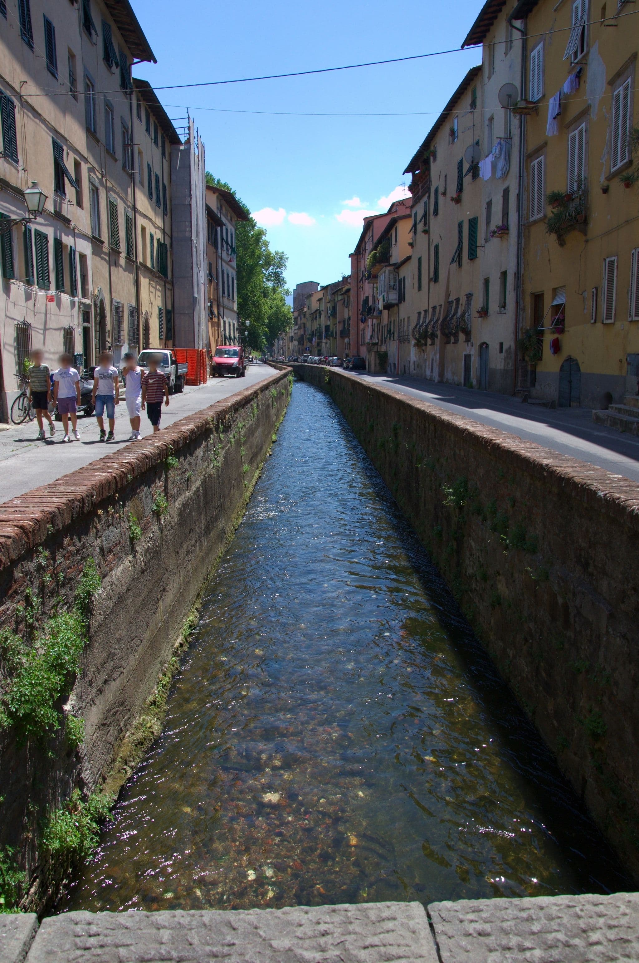 Street view near Hotel Ilaria - Lucca, Lucca — © danysk (CC BY-SA · Mapillary)