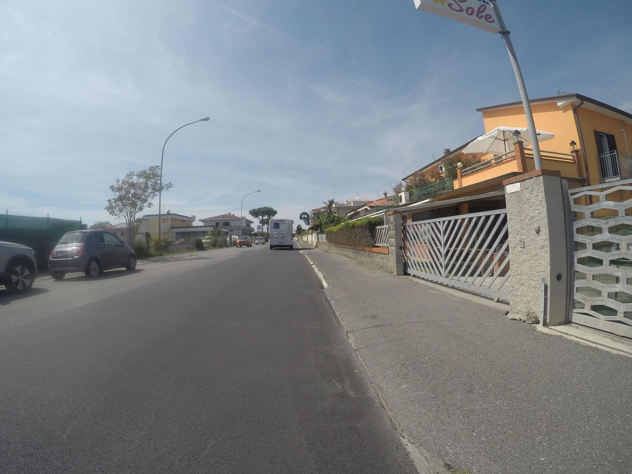 Street view near Hotel Sole, Marina di Massa — © cxc (CC BY-SA · Mapillary)