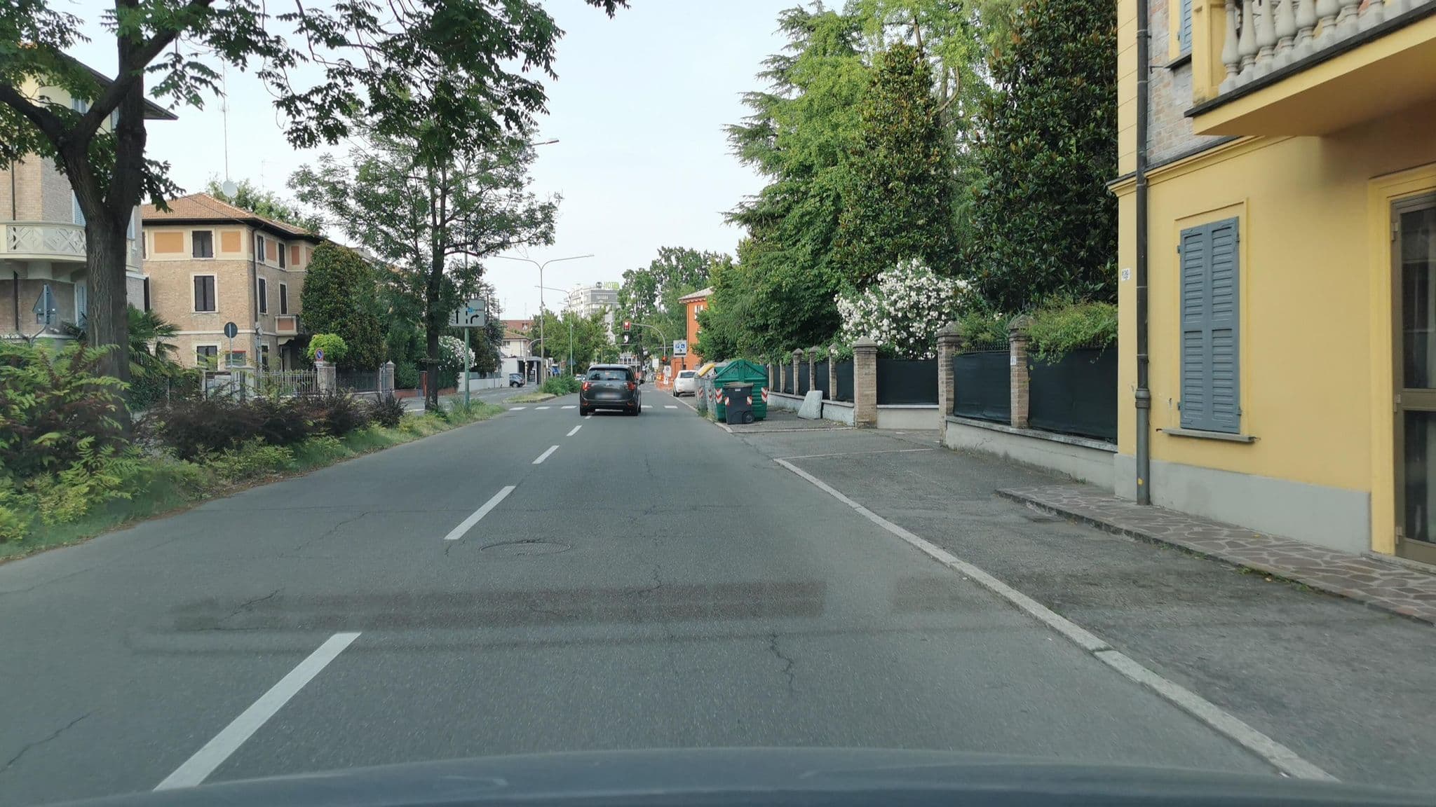 Street view near La Bella Modena, Modena — © canfe (CC BY-SA · Mapillary)