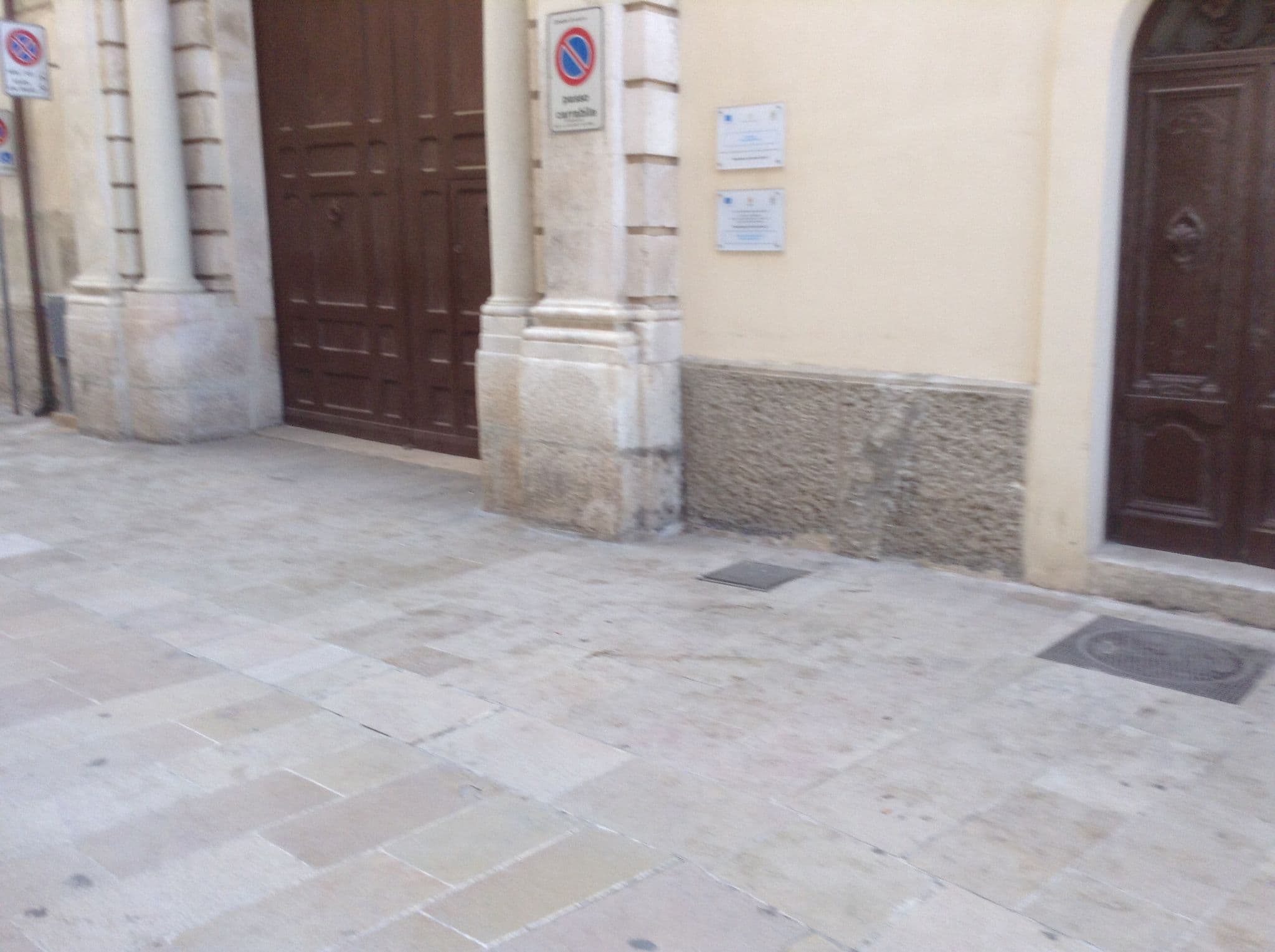 Street view near Il B&B di Alice, Monopoli — © mescafe (CC BY-SA · Mapillary)