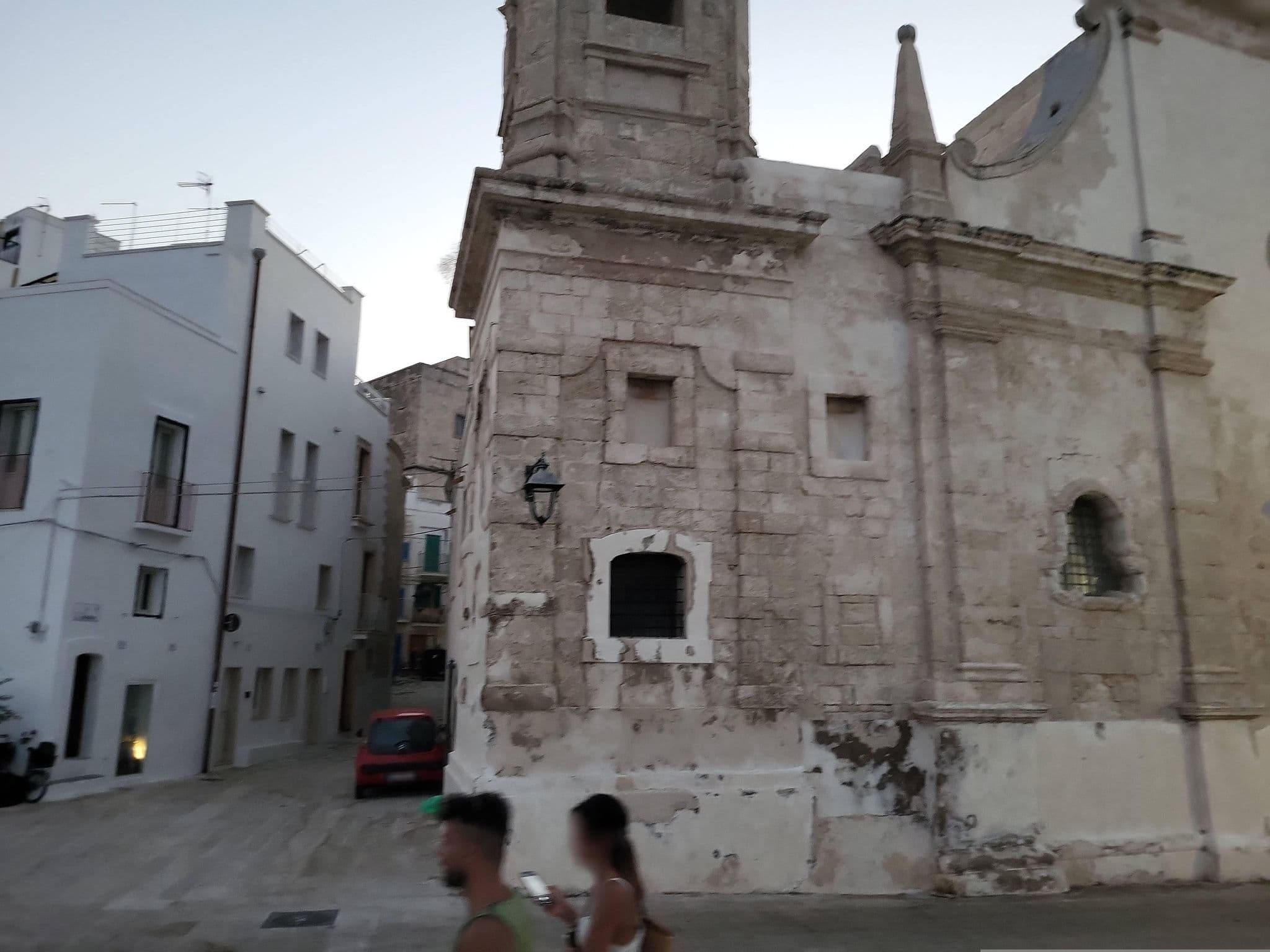 Street view near Le Contrade | Dimore Pugliesi, Monopoli — © carloso (CC BY-SA · Mapillary)