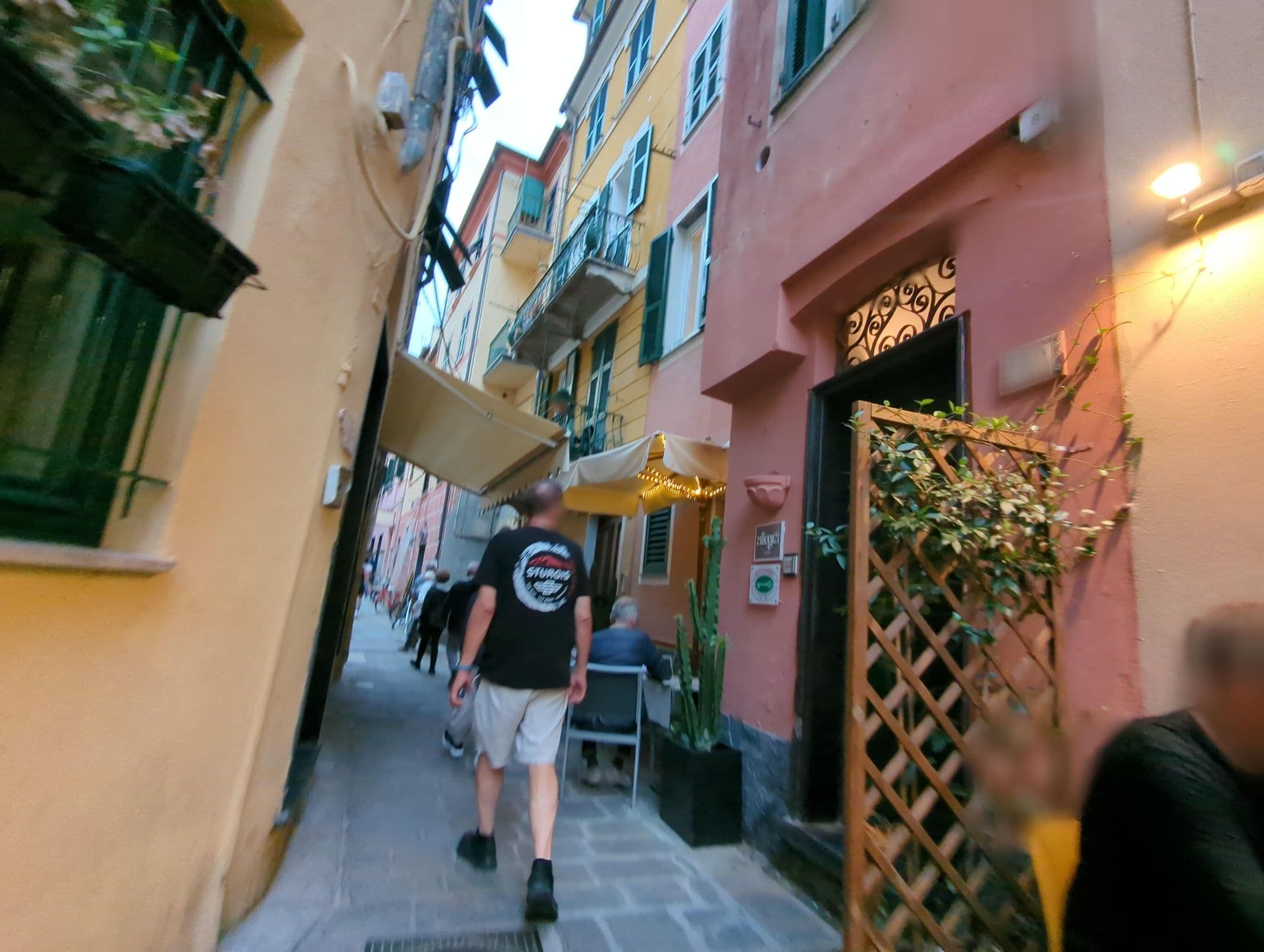 Street view near Affittacamere Sull'Arco, Monterosso al Mare — © ente (CC BY-SA · Mapillary)