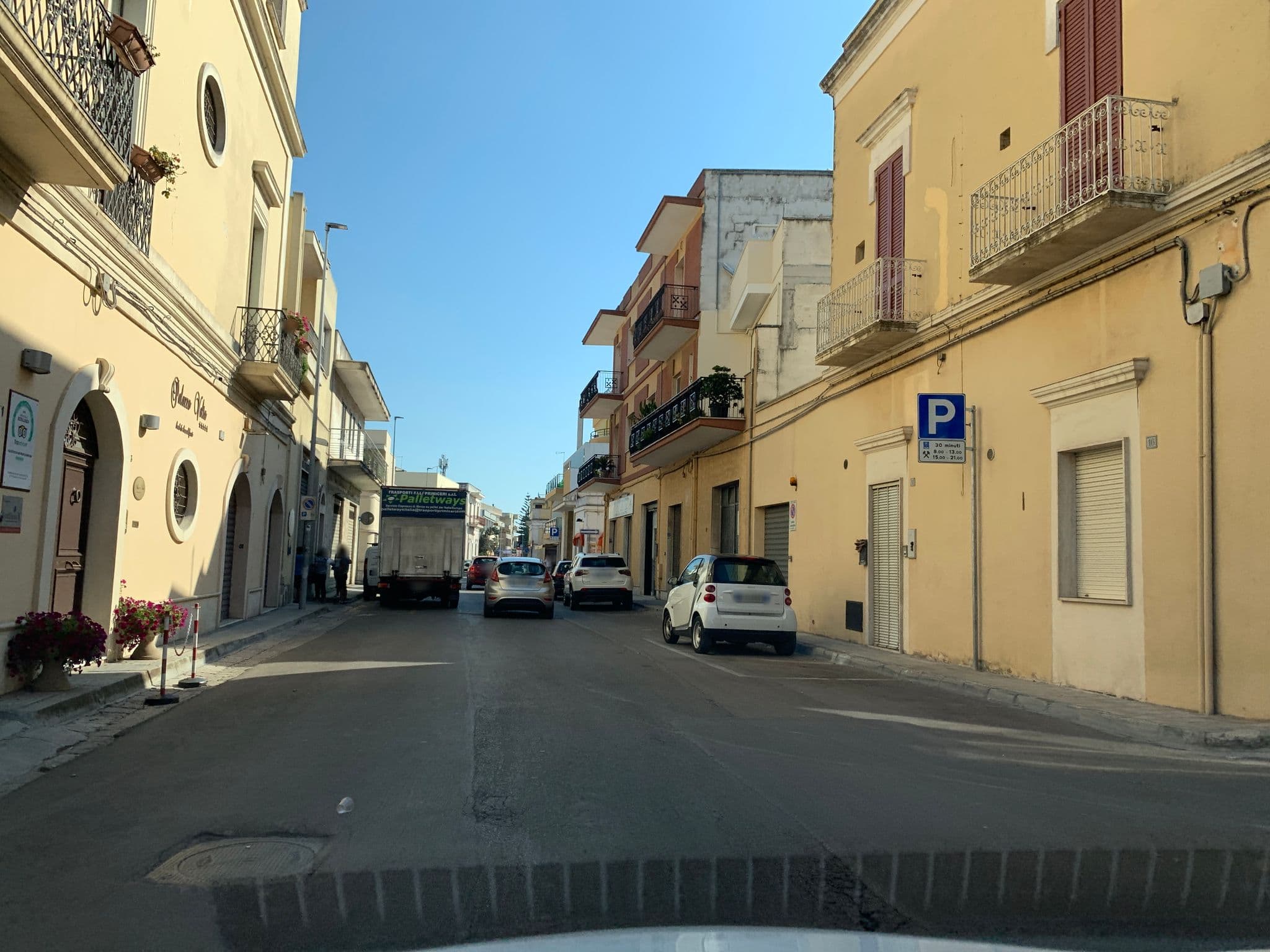Street view near Palazzo Volta Boutique Luxury B&B, Nardò — © kopfpolster (CC BY-SA · Mapillary)