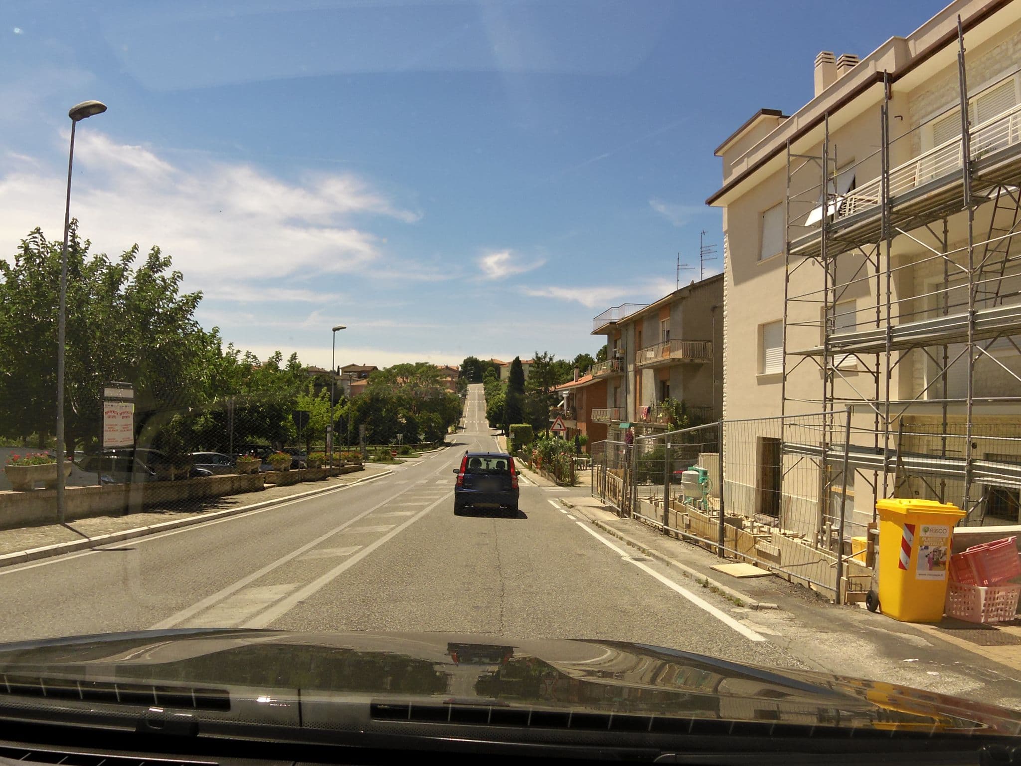 Street view near Hotel Emiliana Sirolo, Sirolo — © czmrtn (CC BY-SA · Mapillary)