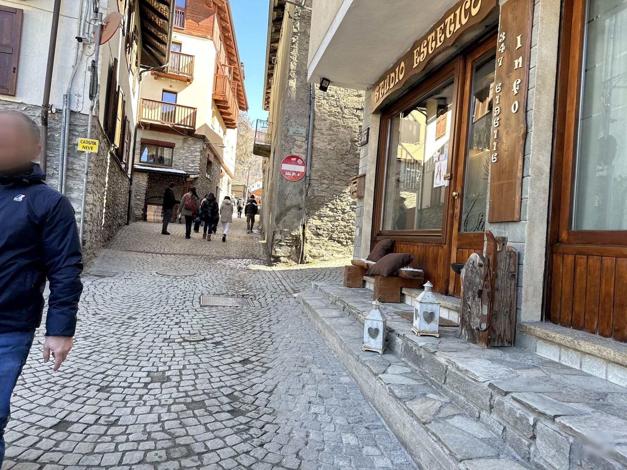 Street view near Hotel Chalet Faure, Sauze d'Oulx — © RSTQ (CC BY-SA · Mapillary)