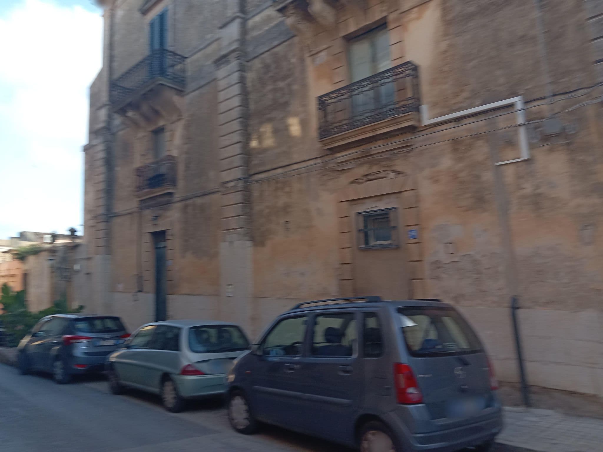 Street view near B&B Tasca Pachino, Pachino — © Juliocvs (CC BY-SA · Mapillary)