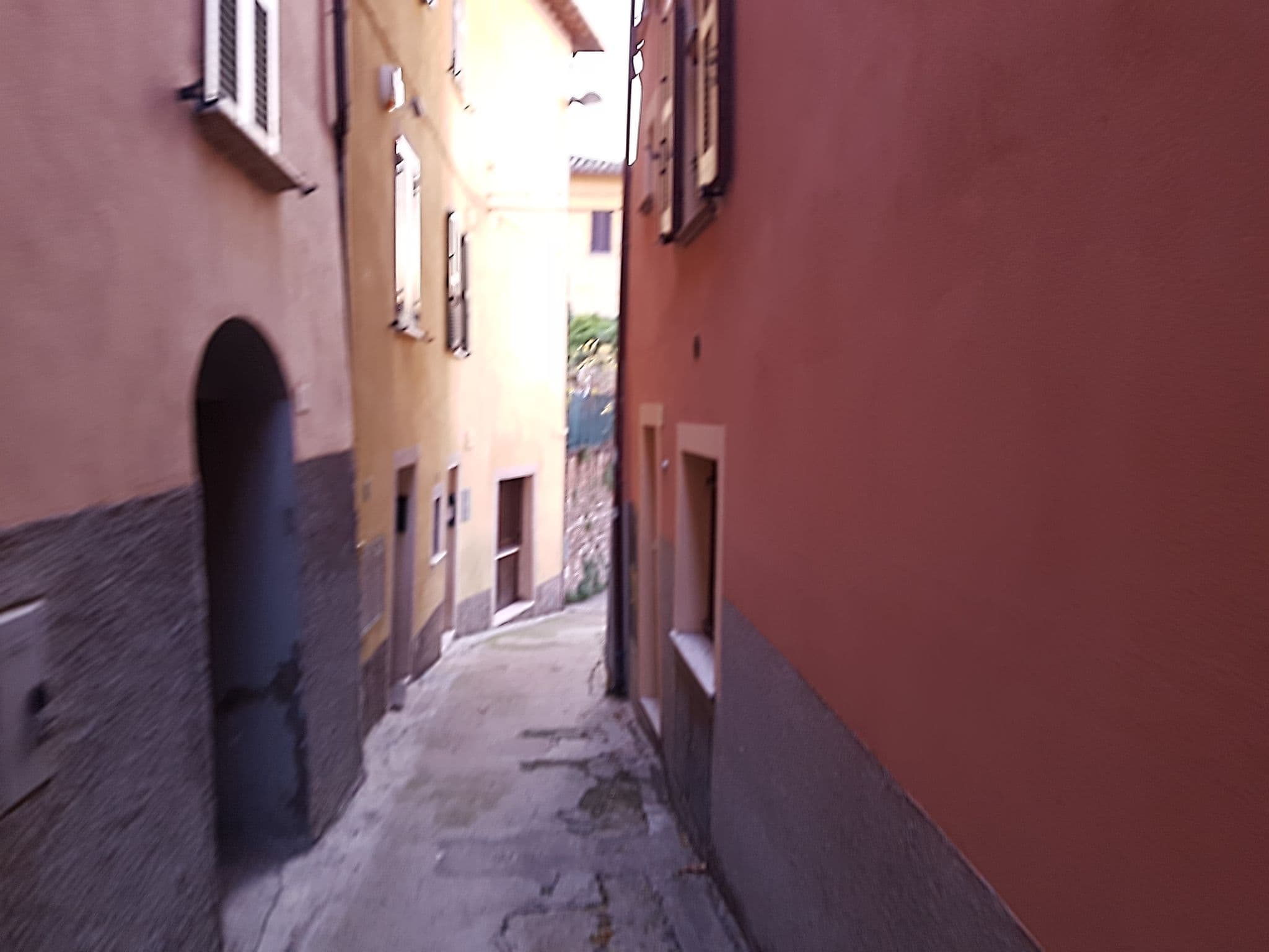 Street view near Guest House "Alla Rocca", Perugia — © robertohurtado (CC BY-SA · Mapillary)