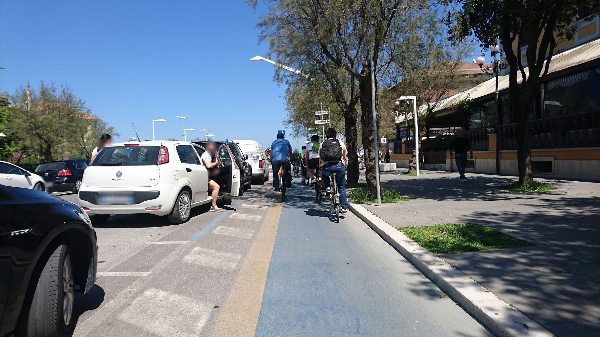 Street view near Innitalia Hotels Srl, Pesaro — © voschix (CC BY-SA · Mapillary)