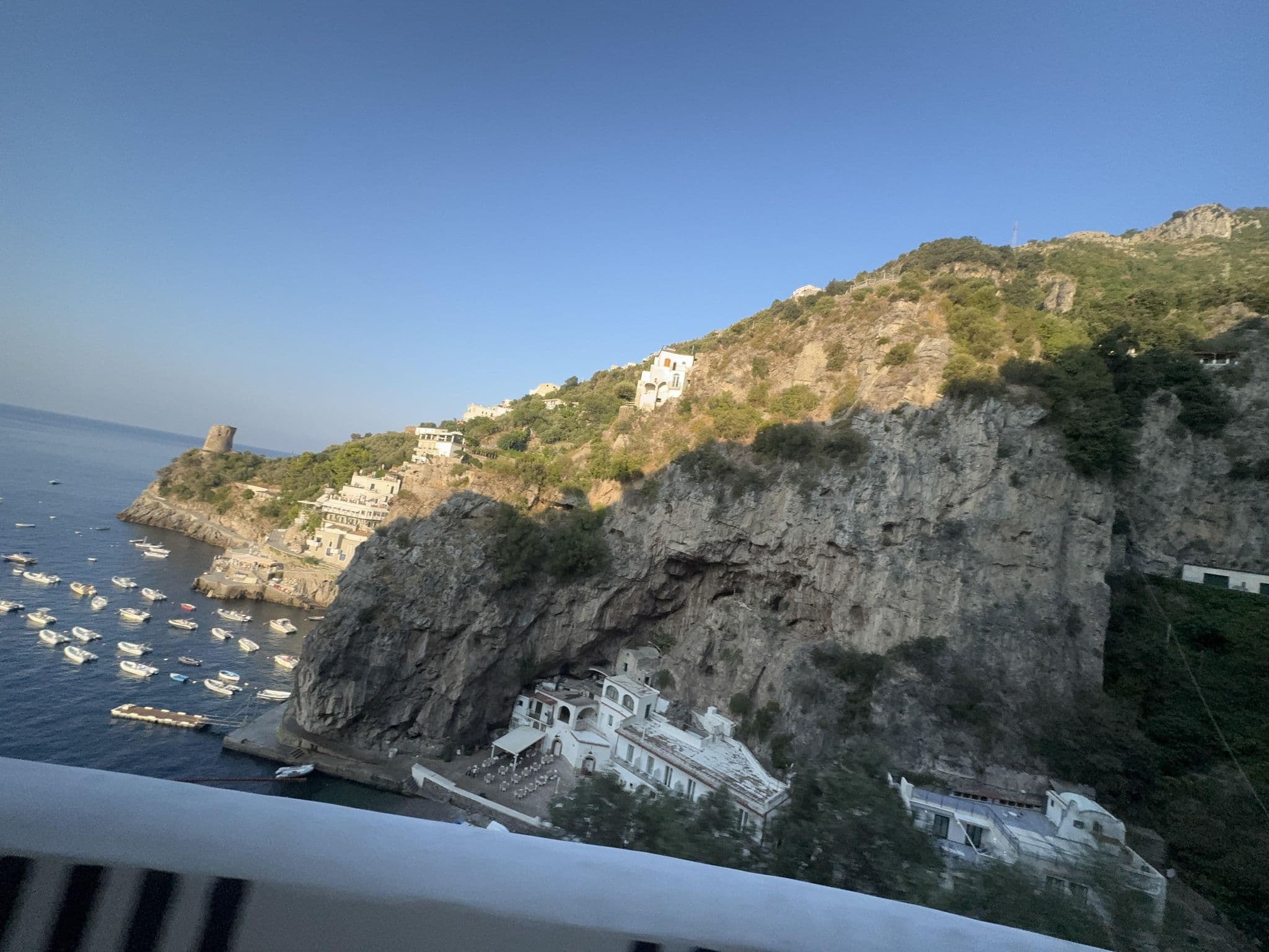 Street view near Alfonso A Mare, Praiano — © mapconcierge (CC BY-SA · Mapillary)