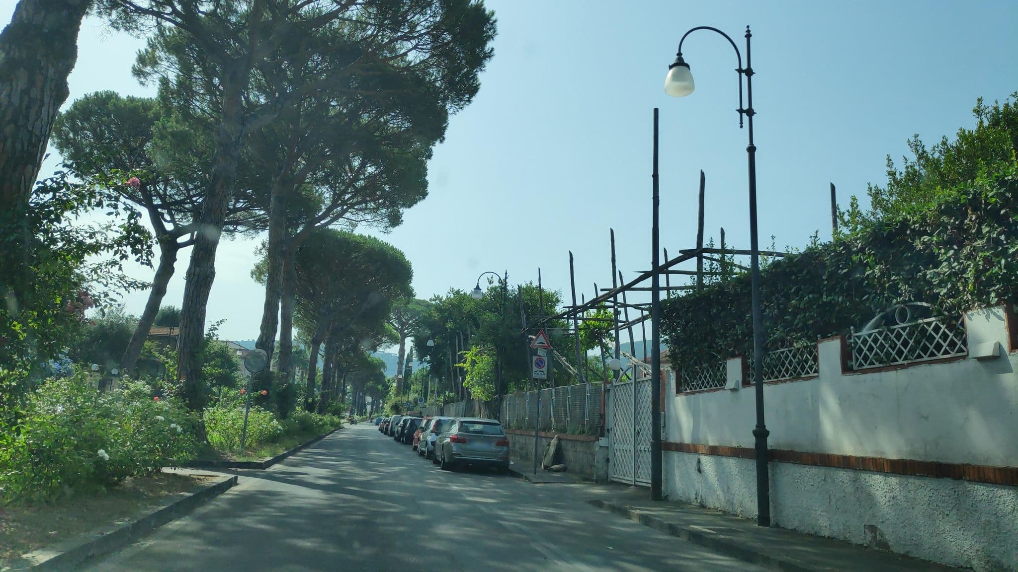 Street view near Esperidi Resort, Sant'Agnello — © marcuscalabresus (CC BY-SA · Mapillary)