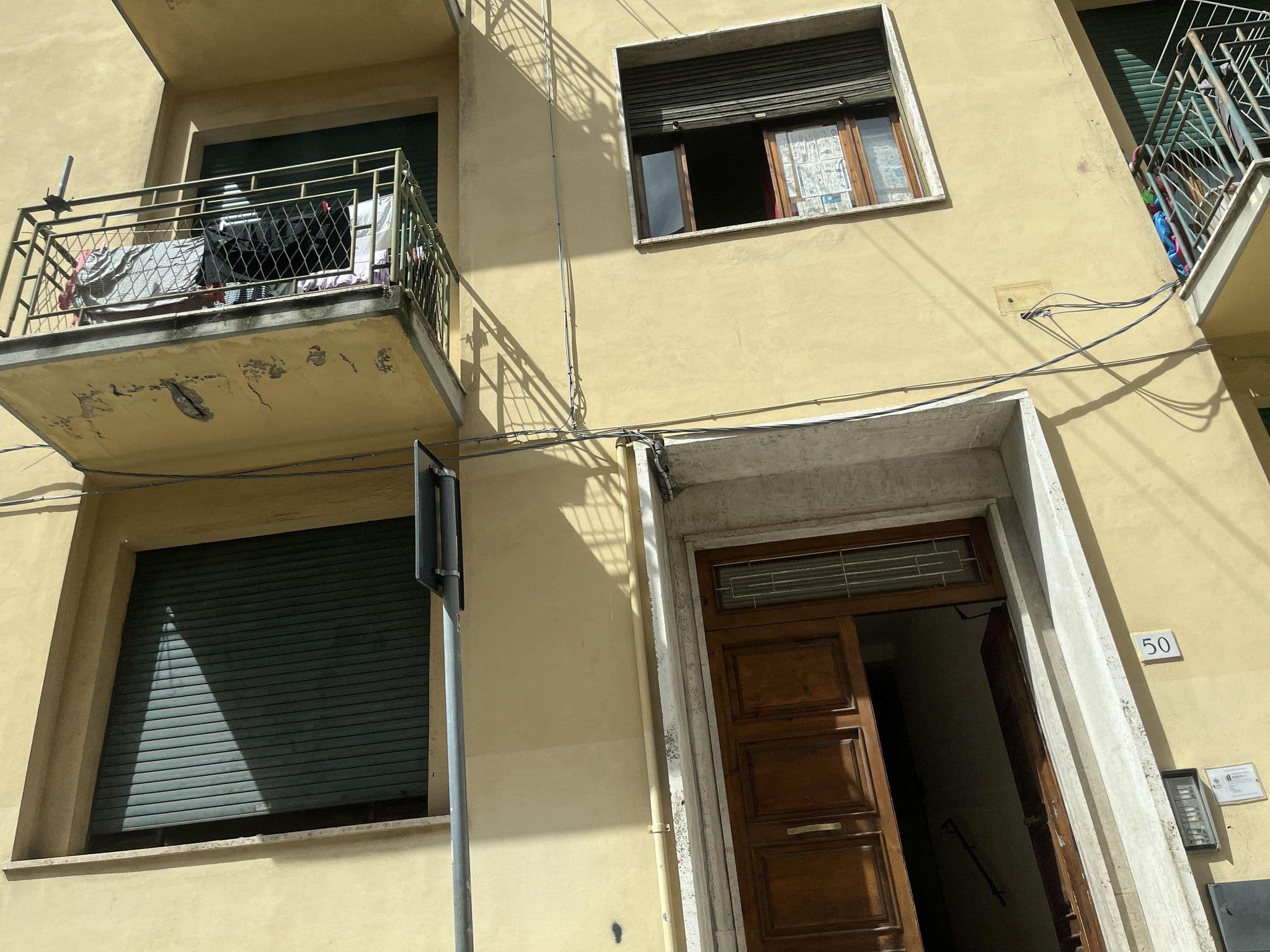 Street view near Hostel B&B, Pisa — © oeschinen (CC BY-SA · Mapillary)