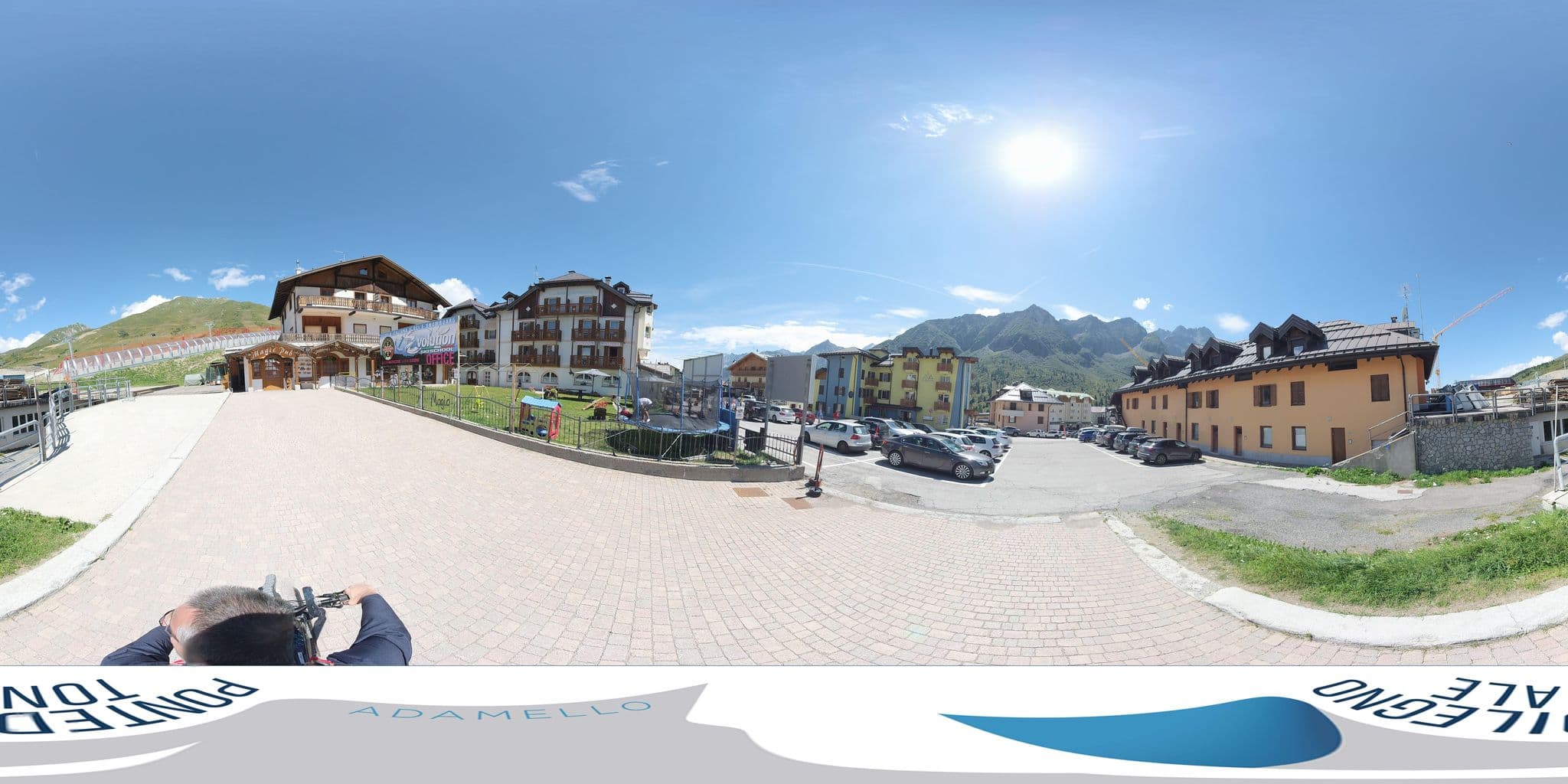 Street view near Hotel La Torretta, Ponte di Legno — © federicodebetto (CC BY-SA · Mapillary)