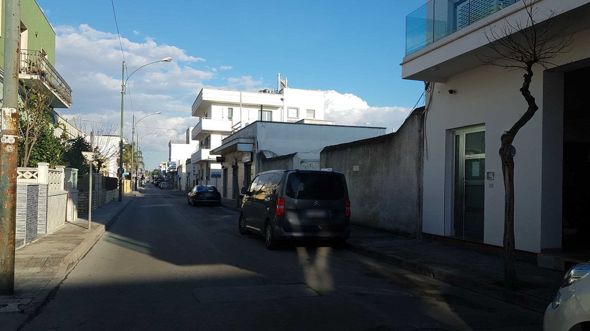 Street view near Hotel Royal Beauty & Spa Porto Cesareo, Porto Cesareo — © ale_zena_it (CC BY-SA · Mapillary)
