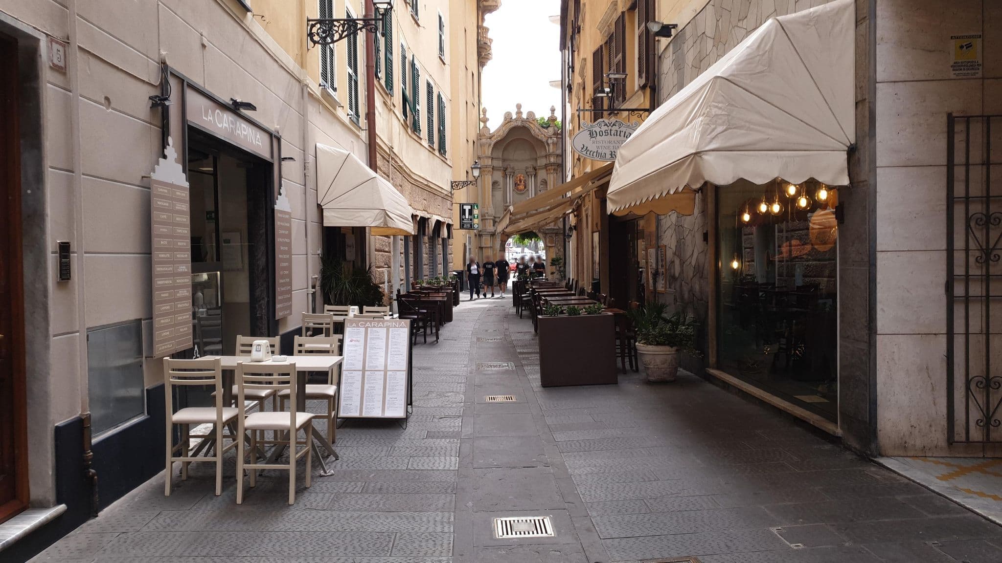 Street view near Hotel la Piazzetta, Rapallo — © jopparn (CC BY-SA · Mapillary)