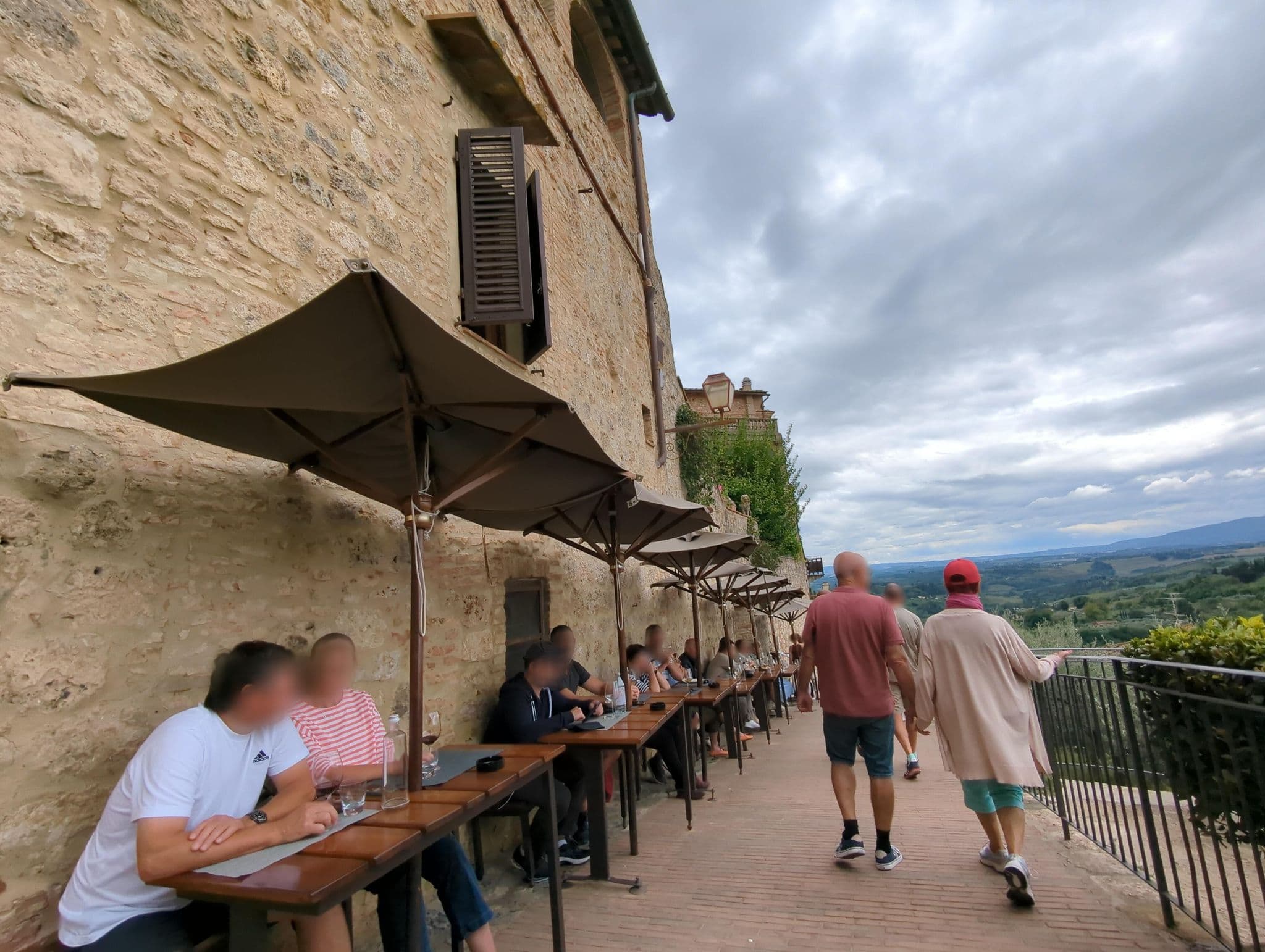 Street view near B&B Ridolfi, San Gimignano — © ente (CC BY-SA · Mapillary)