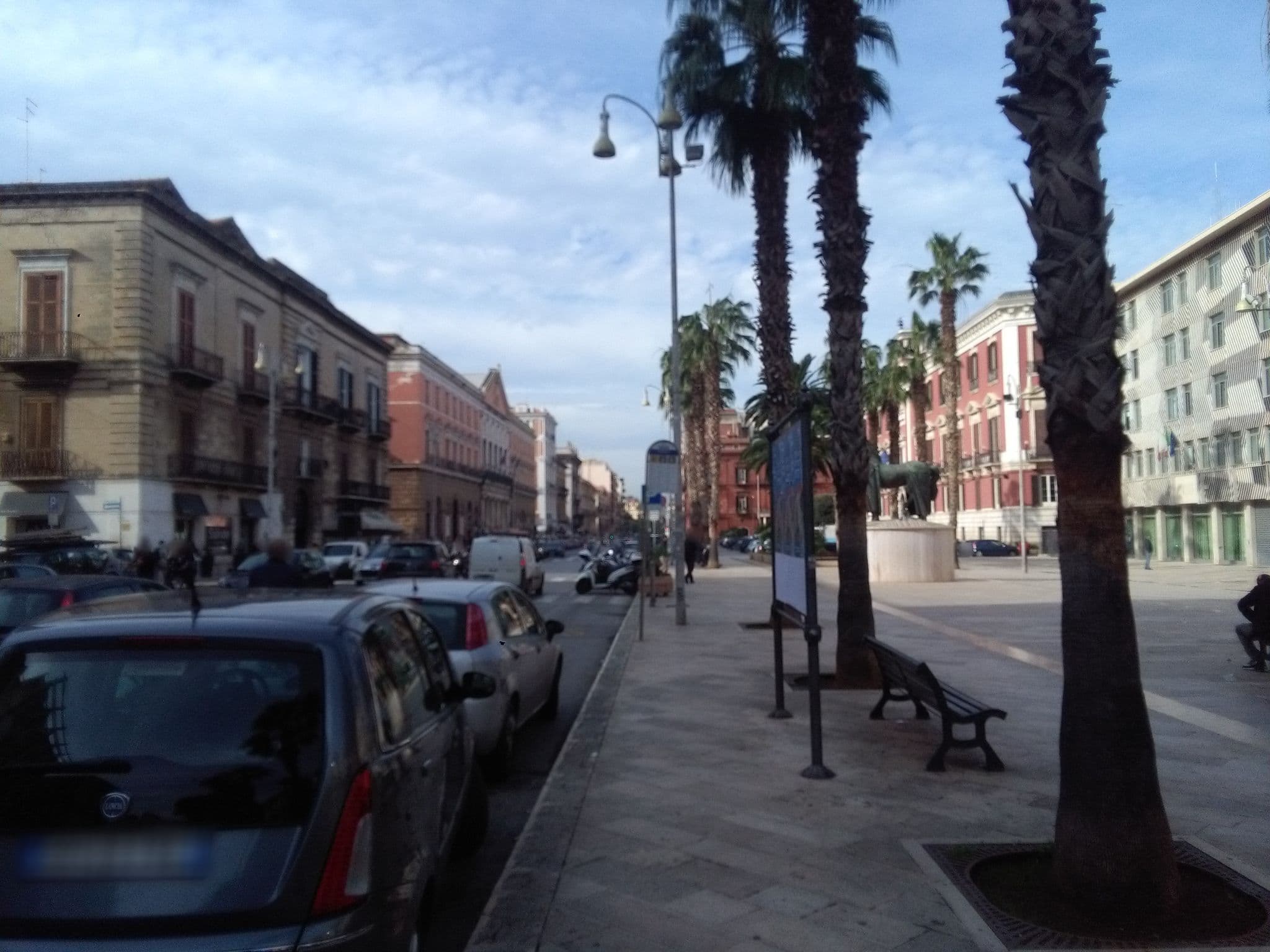 Street view near Cconforthotels R&B Central Rooms, Bari