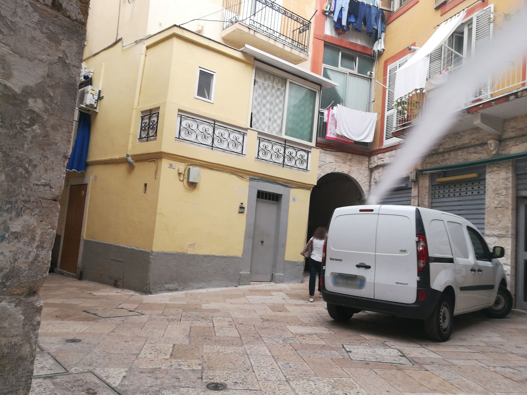 Street view near B&B La Corte San Francesco, Bari