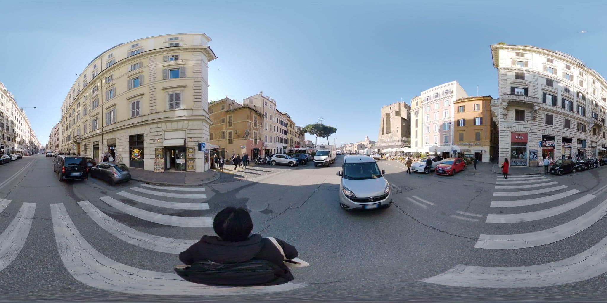 Street view near Hotel Labelle, Pigna — © akiyoshiii213 (CC BY-SA · Mapillary)