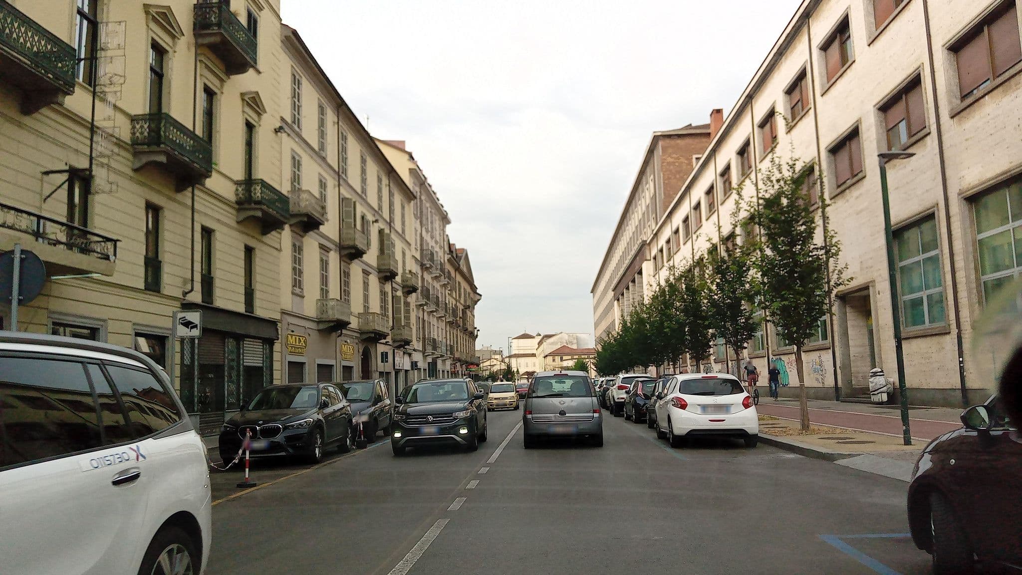Street view near B&B La Terrazza di San Salvario, San Salvario — © ffierm (CC BY-SA · Mapillary)