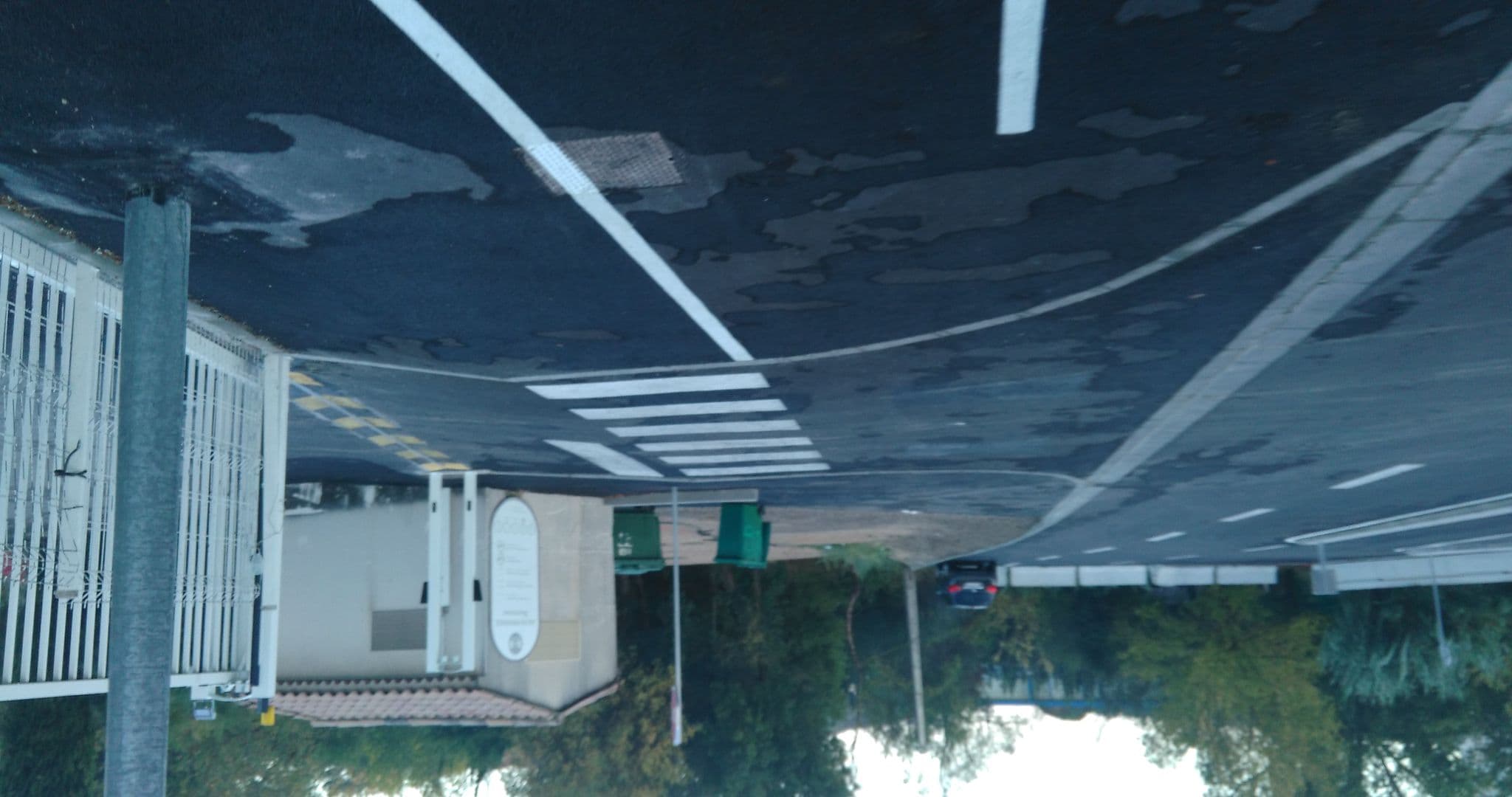 Street view near B&B HOTEL Aix-en-Provence Pont-de-l'Arc, Aix-en-Provence — © bhiker (CC BY-SA · Mapillary)