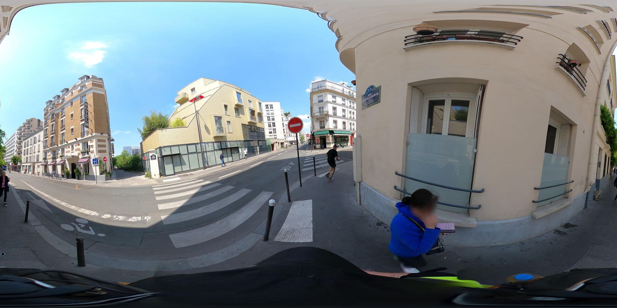 Street view near Virgina Hotel - Paris, Paris 14 Observatoire — © noemiereichardt (CC BY-SA · Mapillary)