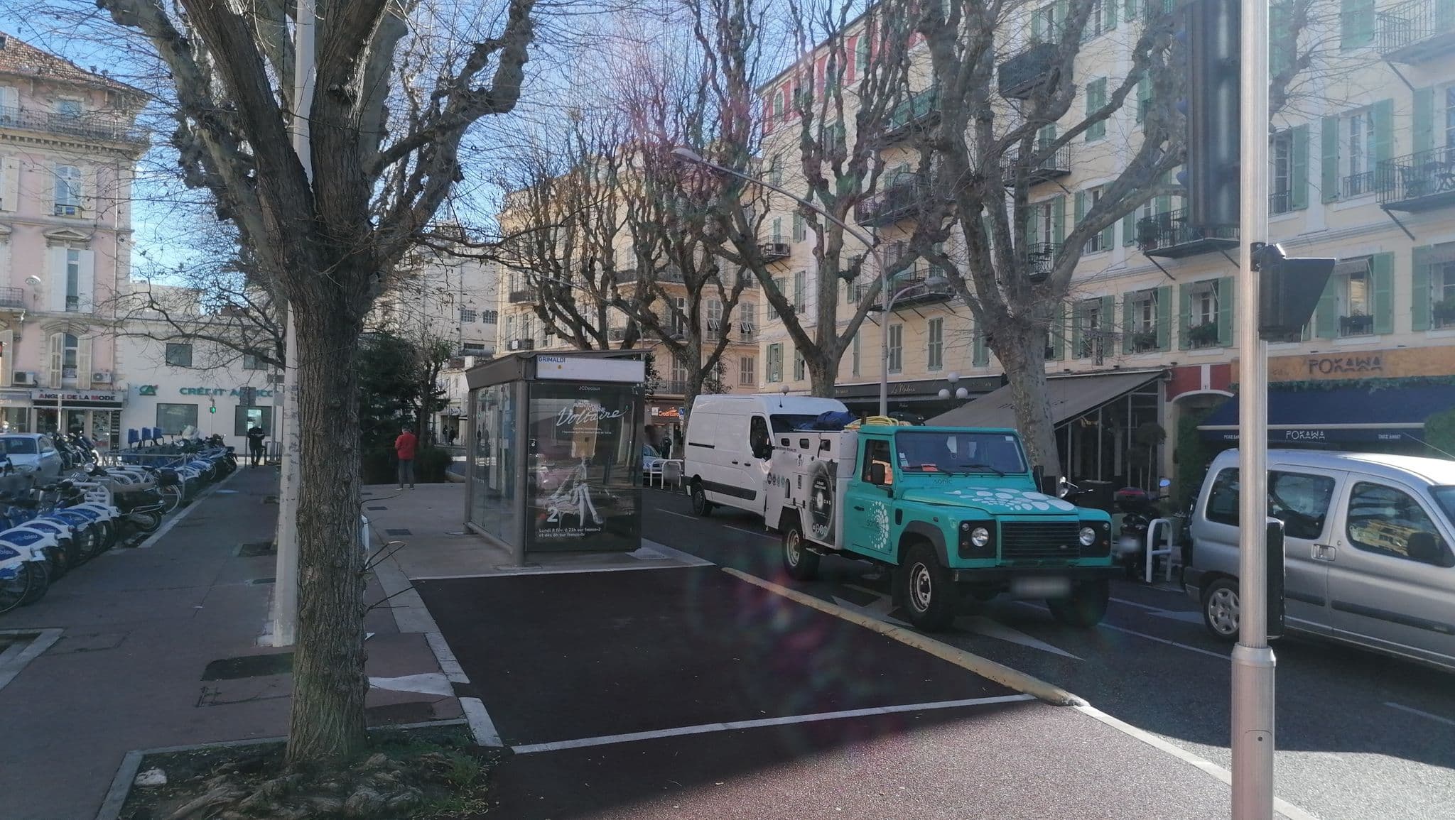 Street view near The Deck Hotel by HappyCulture, Jean-Médecin — © bayebass513 (CC BY-SA · Mapillary)