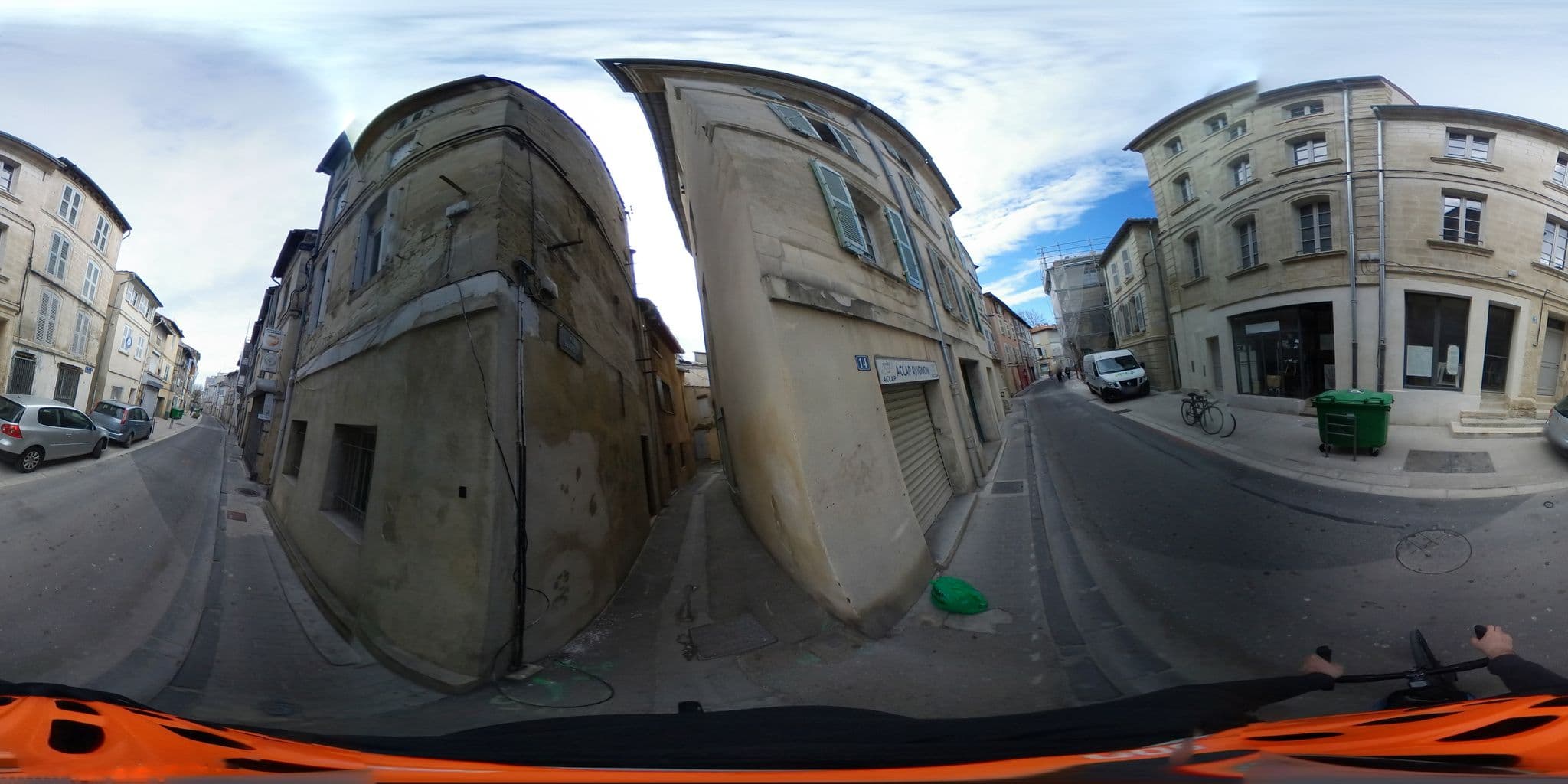 Street view near Appart Hotel Avignon, Avignon — © alexavignon (CC BY-SA · Mapillary)