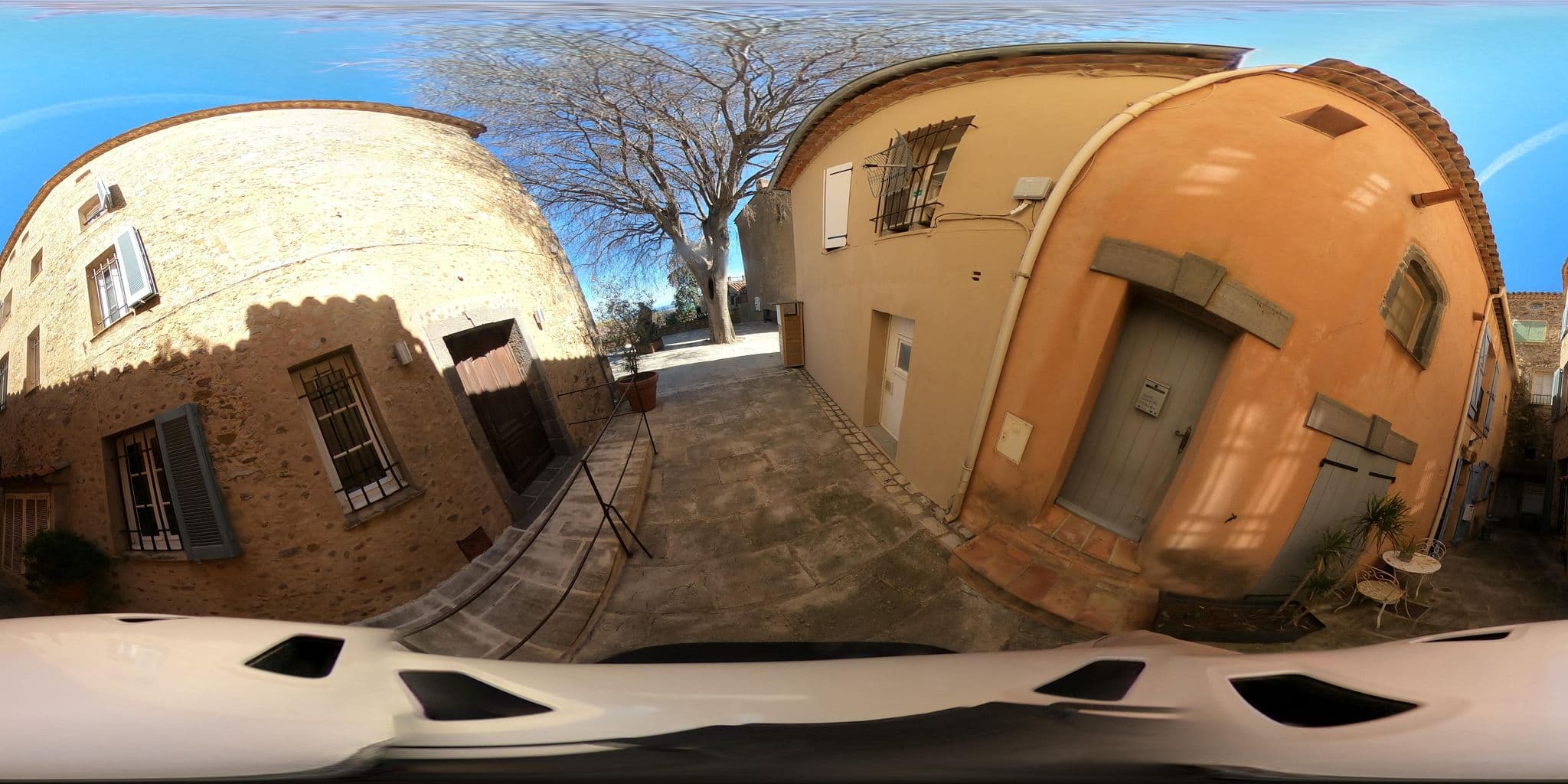 Street view near Beautiful newly renovated village house under the castle & near to the beaches!, Grimaud — © sogefi (CC BY-SA · Mapillary)