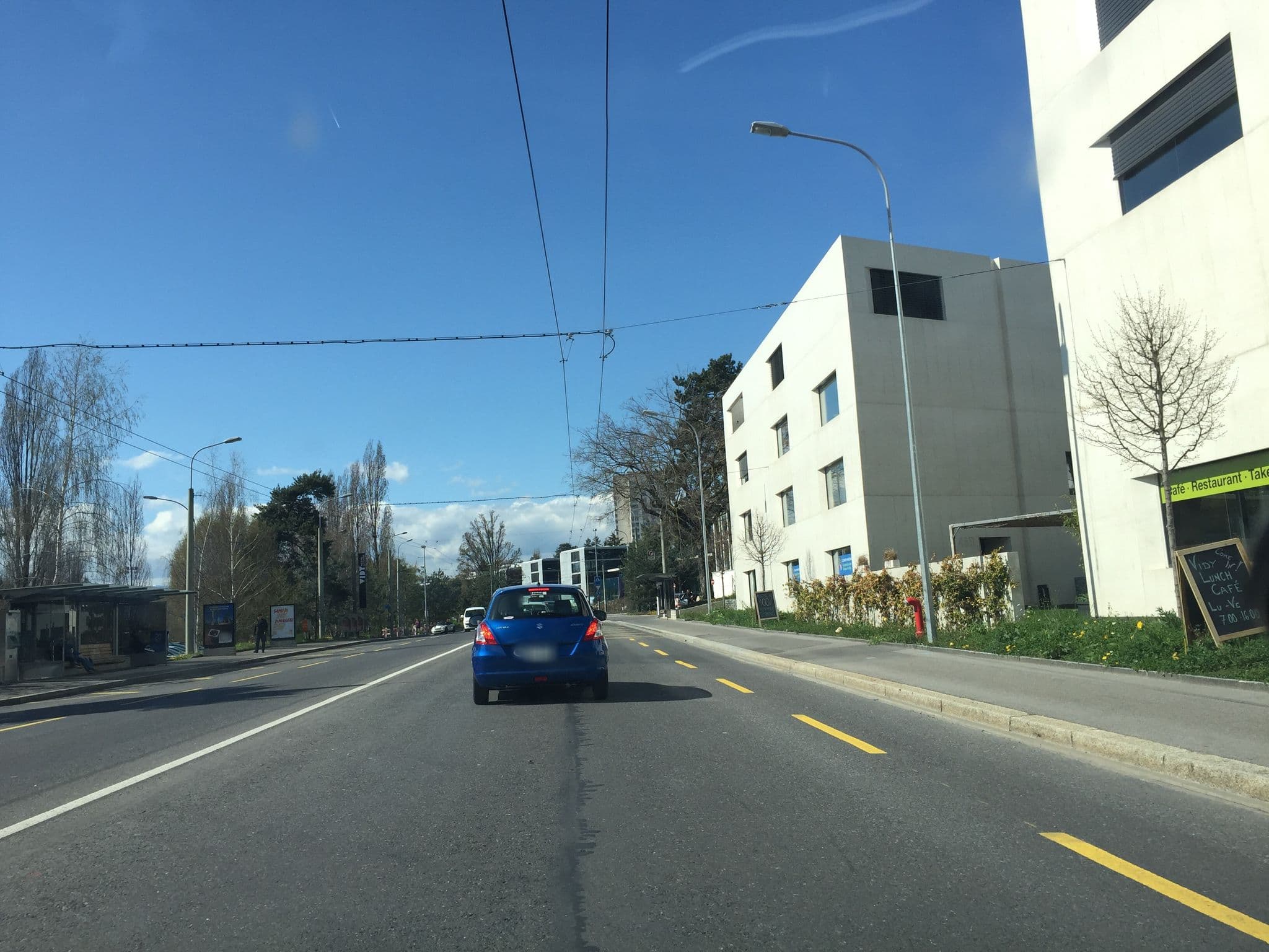 Street view near 46a, Lausanne — © sburlot (CC BY-SA · Mapillary)
