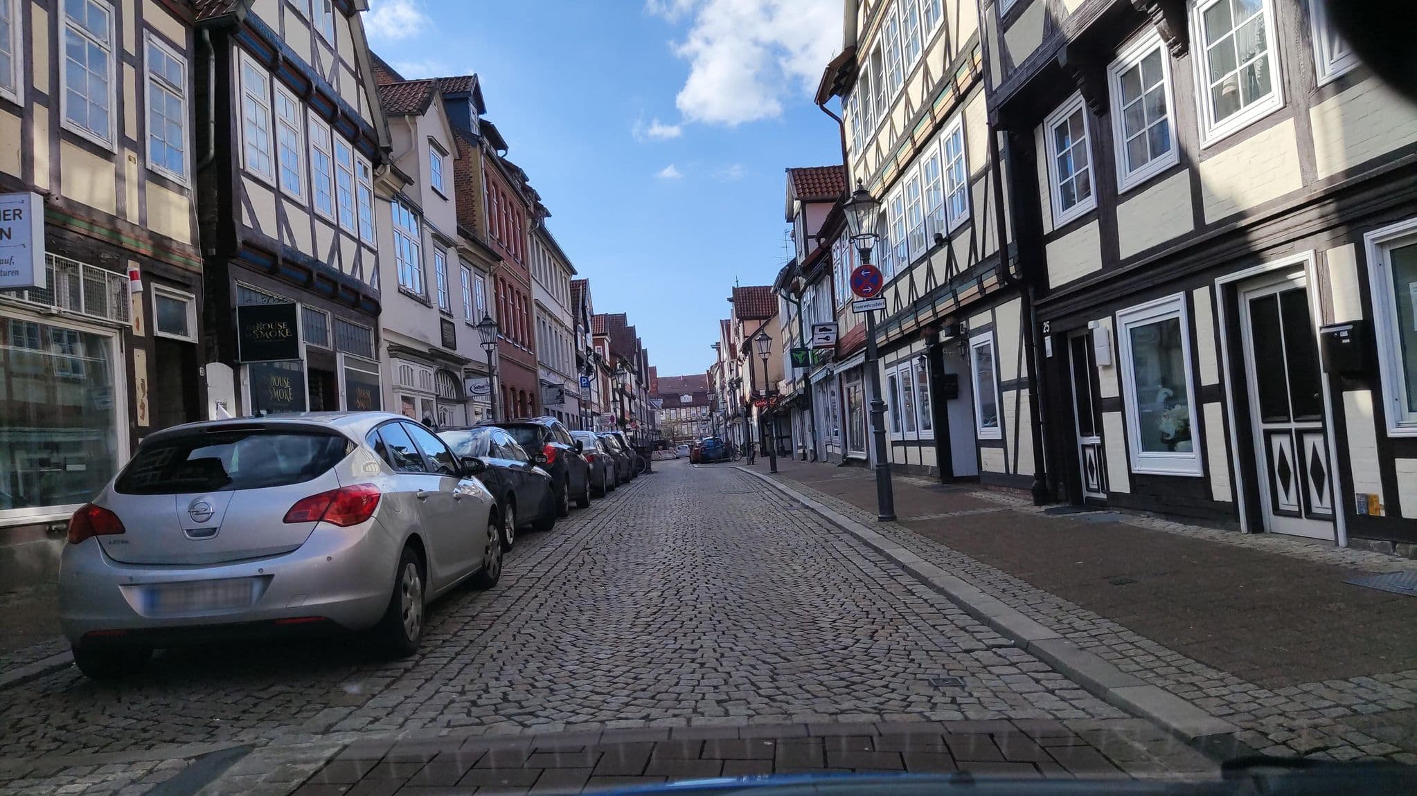 Street view near Boutique Hotel Celler Altstadt, Celle — © hotteliene (CC BY-SA · Mapillary)