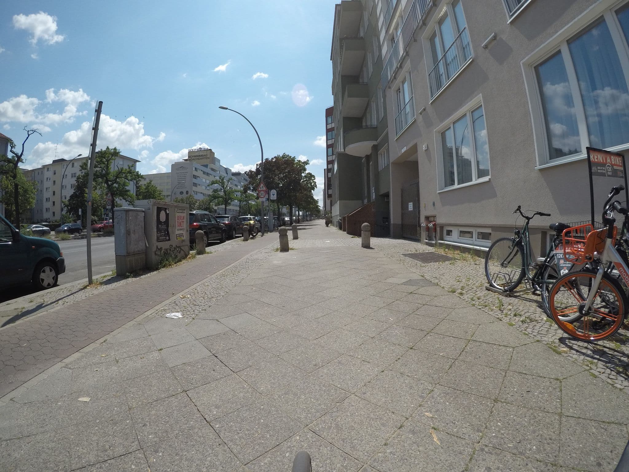 Street view near Homaris West Side, Wilmersdorf — © kartonage (CC BY-SA · Mapillary)
