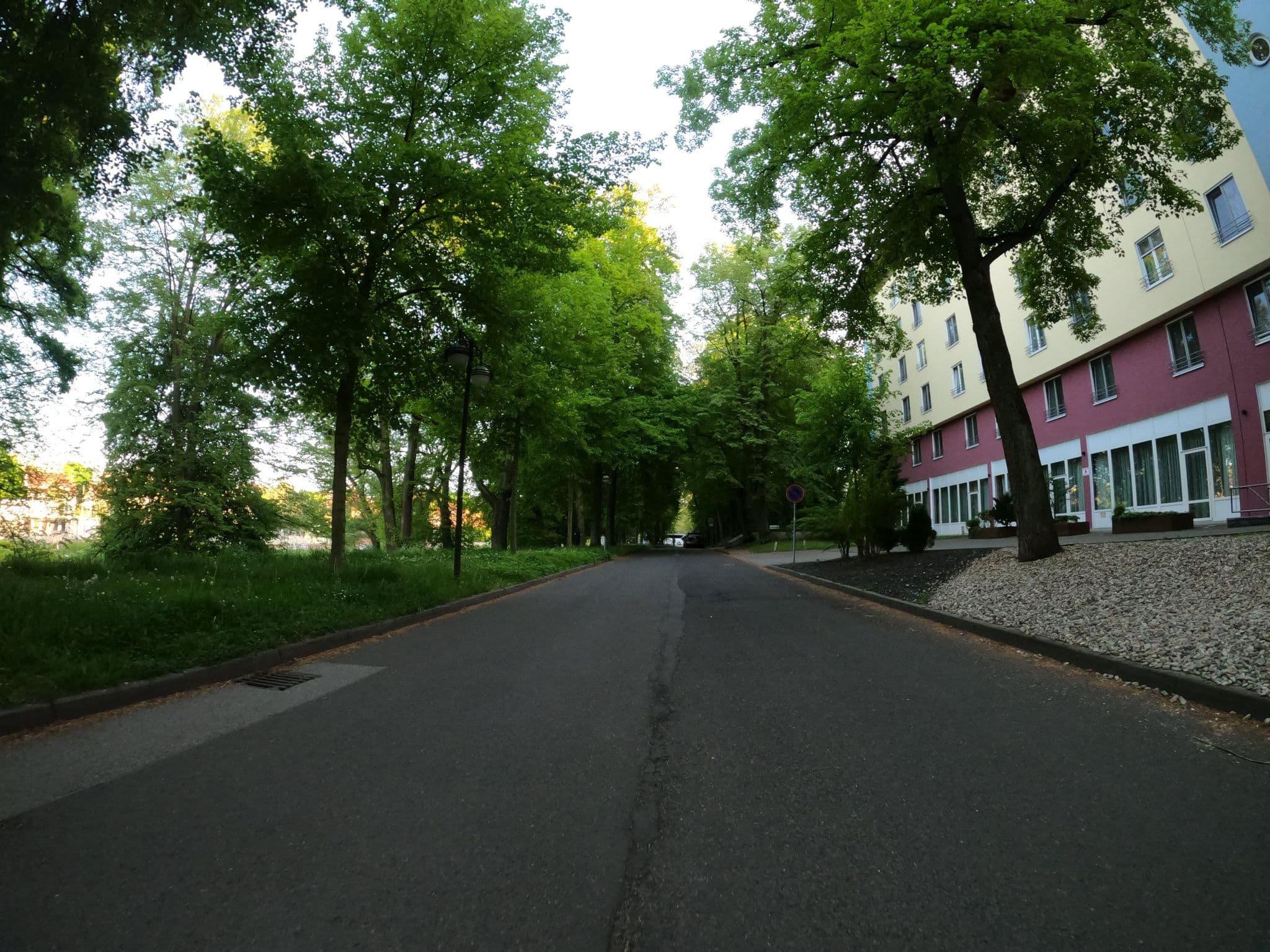Street view near Parkhotel Görlitz, Görlitz — © masterofnoroad (CC BY-SA · Mapillary)