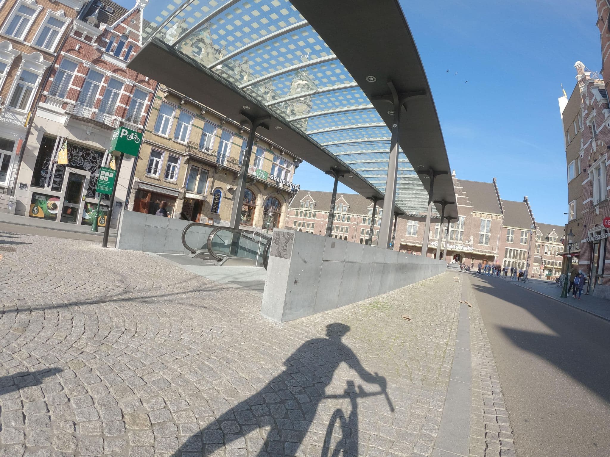 Street view near Amrâth Grand Hotel de l'Empereur, Maastricht — © FahrradstadtAachen (CC BY-SA · Mapillary)