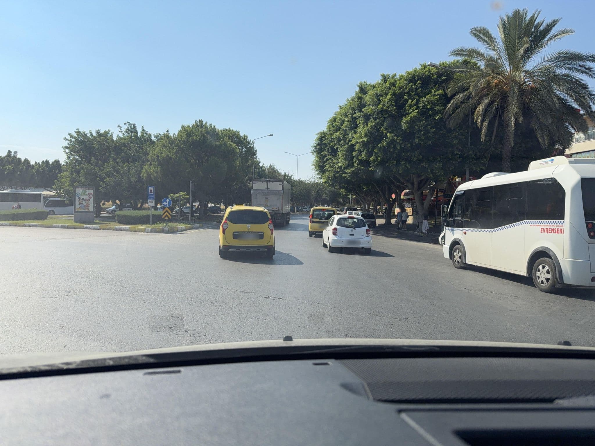 Street view near La grande resort & spa, Side — © wasd42 (CC BY-SA · Mapillary)