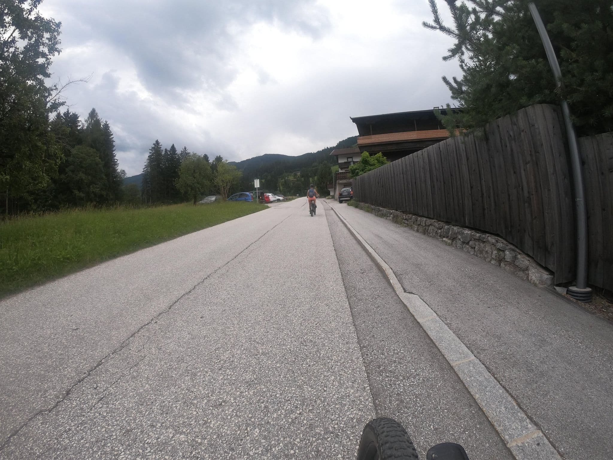 Street view near Bergchalet Rauchenhof, Reith im Alpbachtal — © vinisa (CC BY-SA · Mapillary)