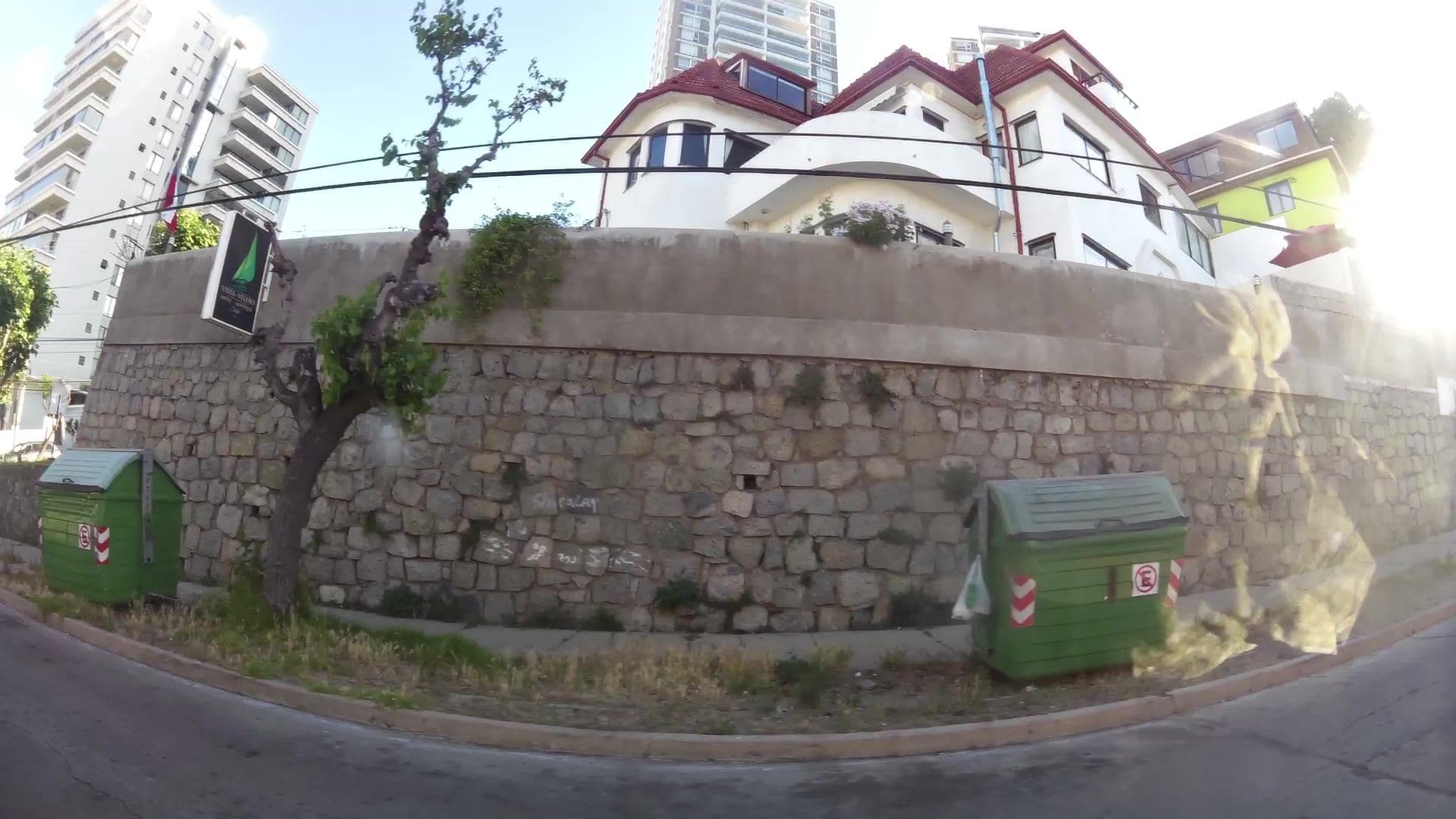 Street view near Hotel Vista Velero, Viña del Mar — © kaartcam (CC BY-SA · Mapillary)