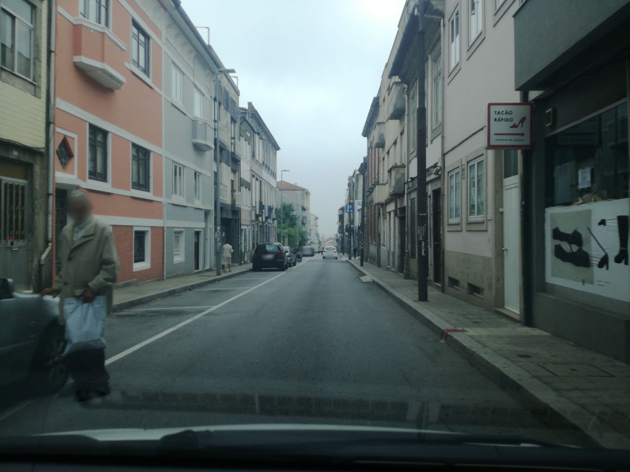 Street view near Porto Suites de Marquês, Ameal — © cyberlima (CC BY-SA · Mapillary)