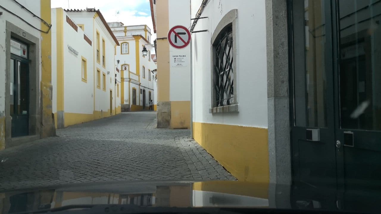 Street view near Casa Palma, Évora — © sanjorgepinho (CC BY-SA · Mapillary)