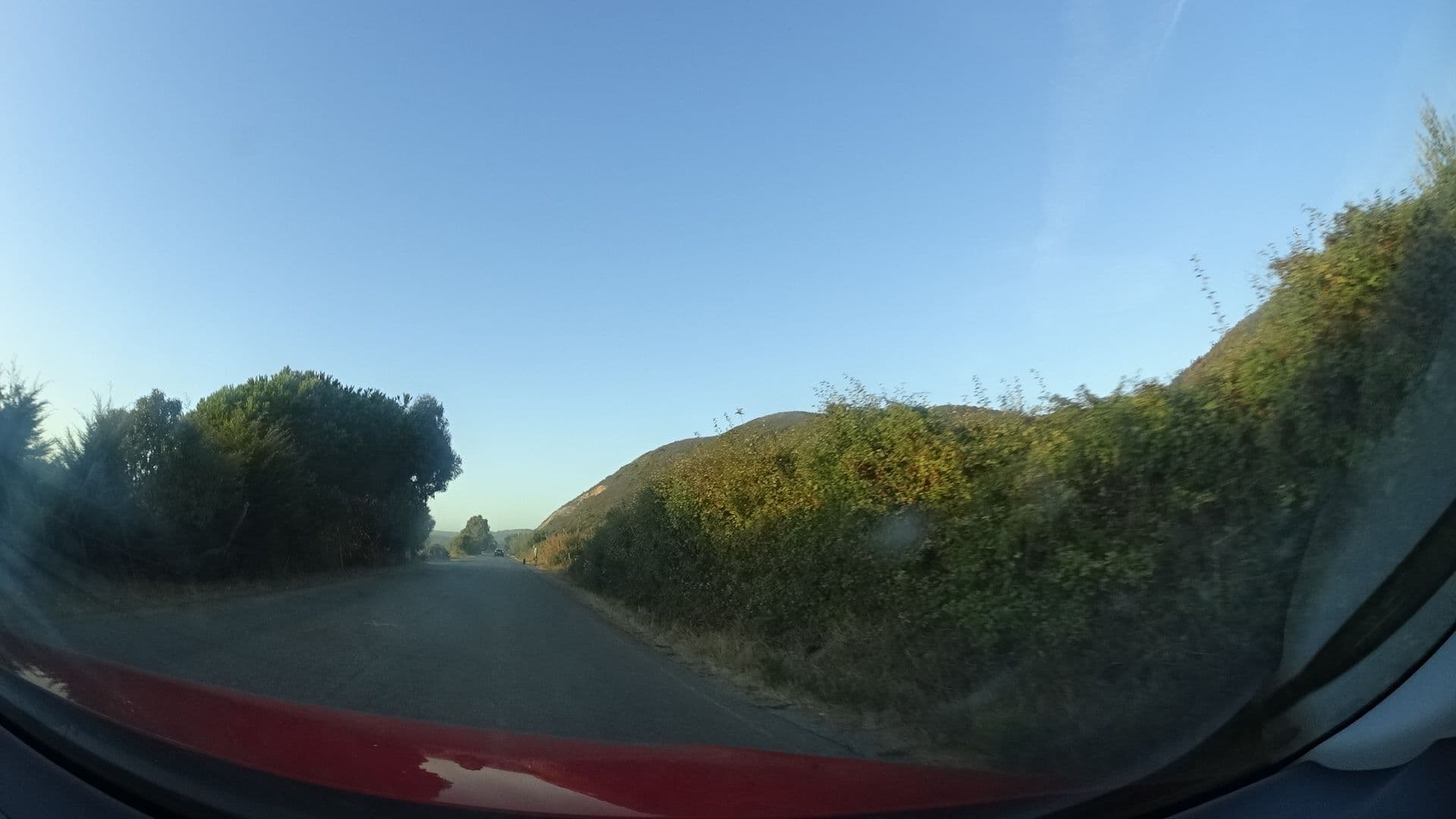 Street view near Quinta da Cunca, Vila do Bispo — © sashazykov (CC BY-SA · Mapillary)