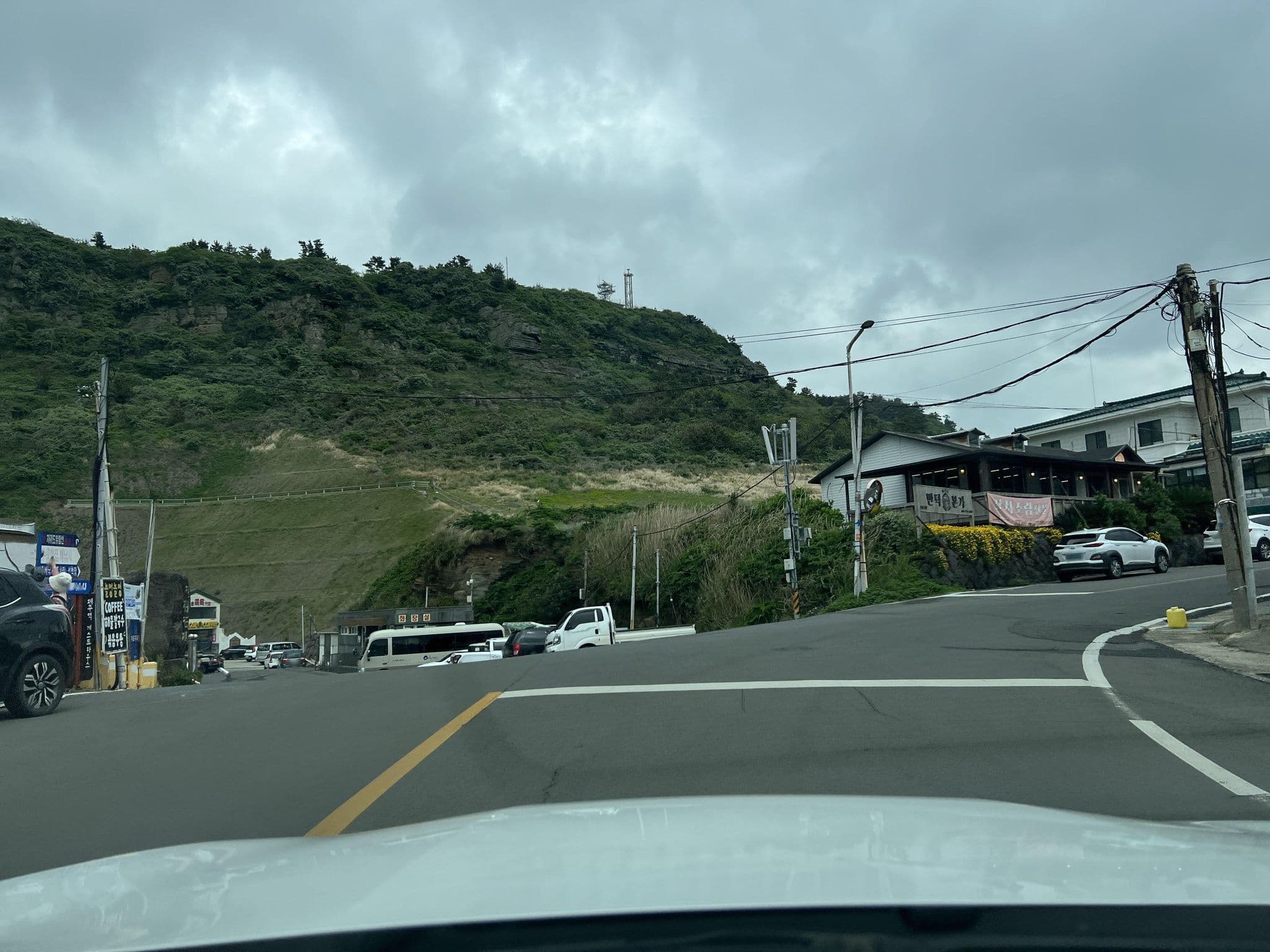 Street view near 소라민박편의점, Gaigeturi — © eneerhut (CC BY-SA · Mapillary)