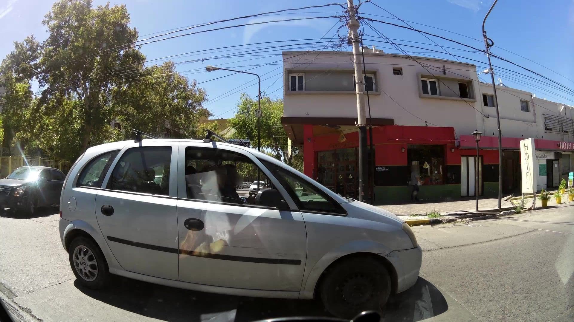 Street view near Hotel Estrella Andina, San Juan — © kaartcam (CC BY-SA · Mapillary)