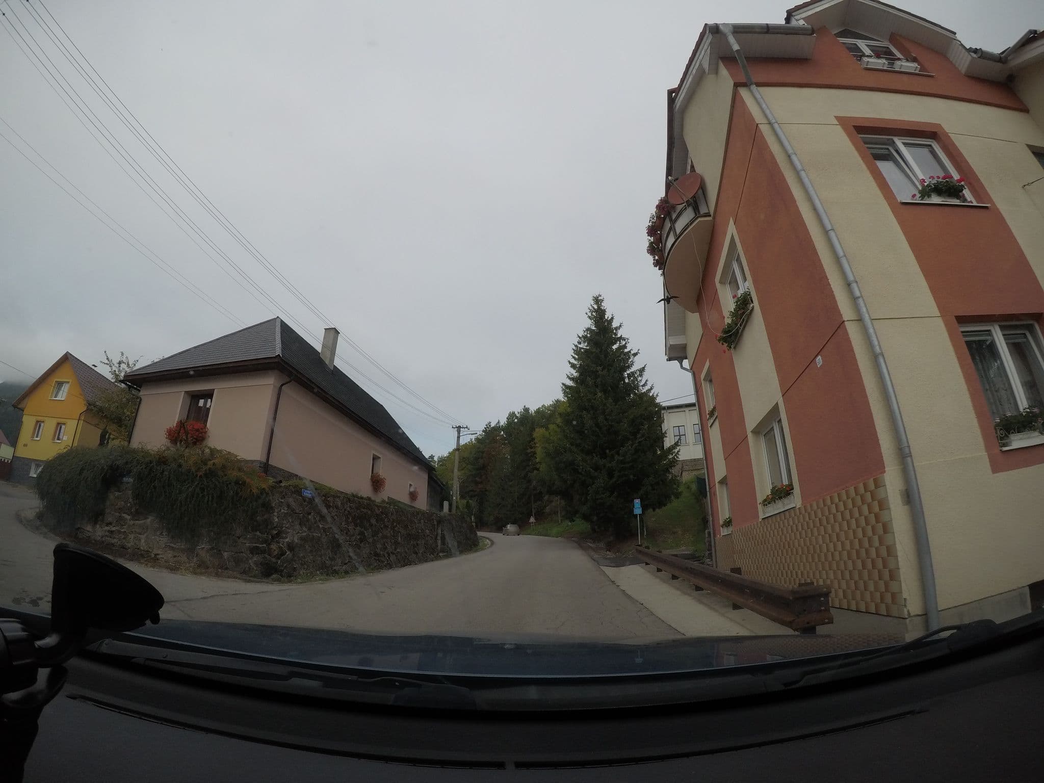 Street view near Grill & bar Pri vodopáde, Lúčky — © misko903 (CC BY-SA · Mapillary)