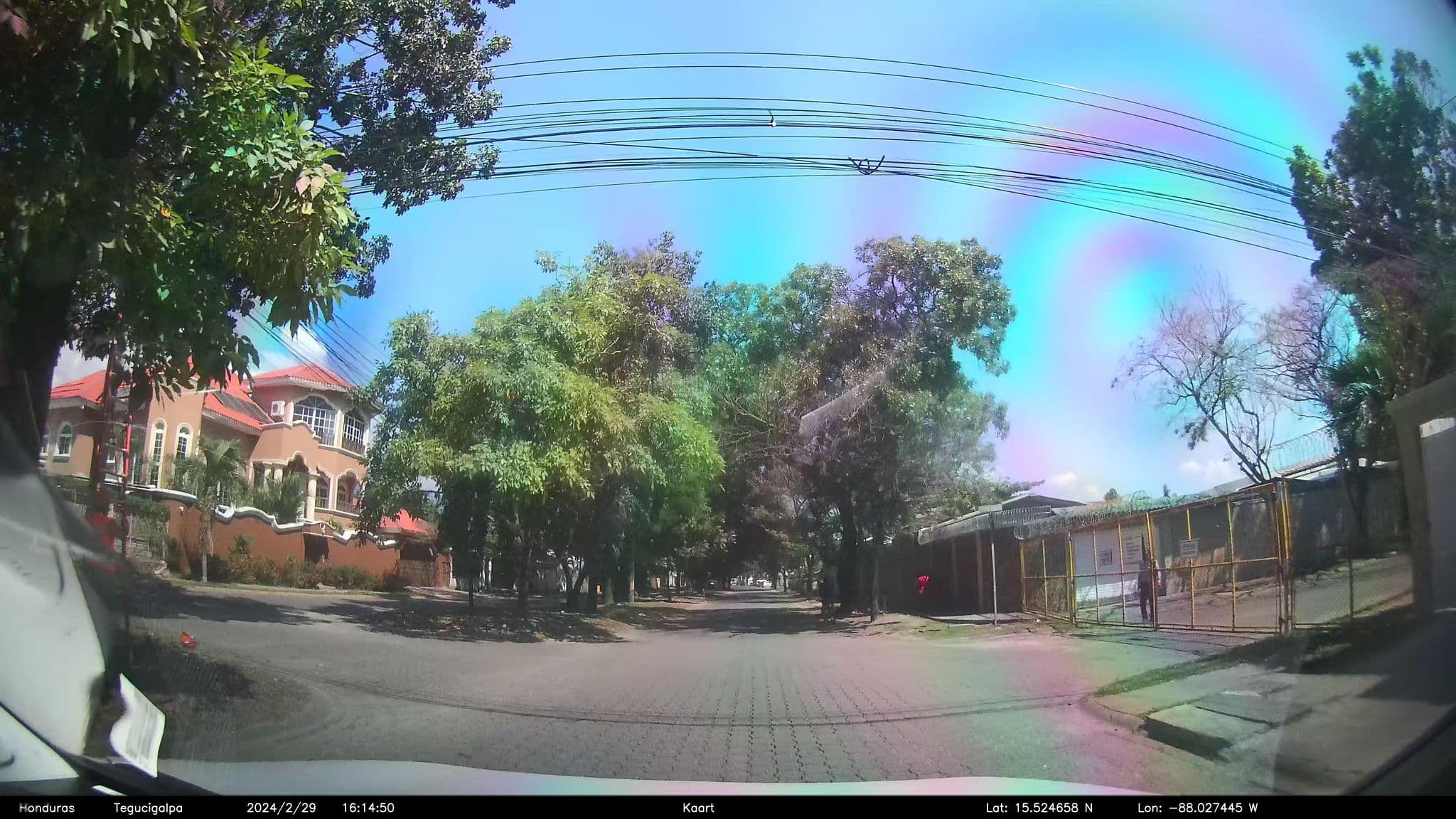 Street view near la posada b&b, San Pedro Sula — © kaart_3 (CC BY-SA · Mapillary)