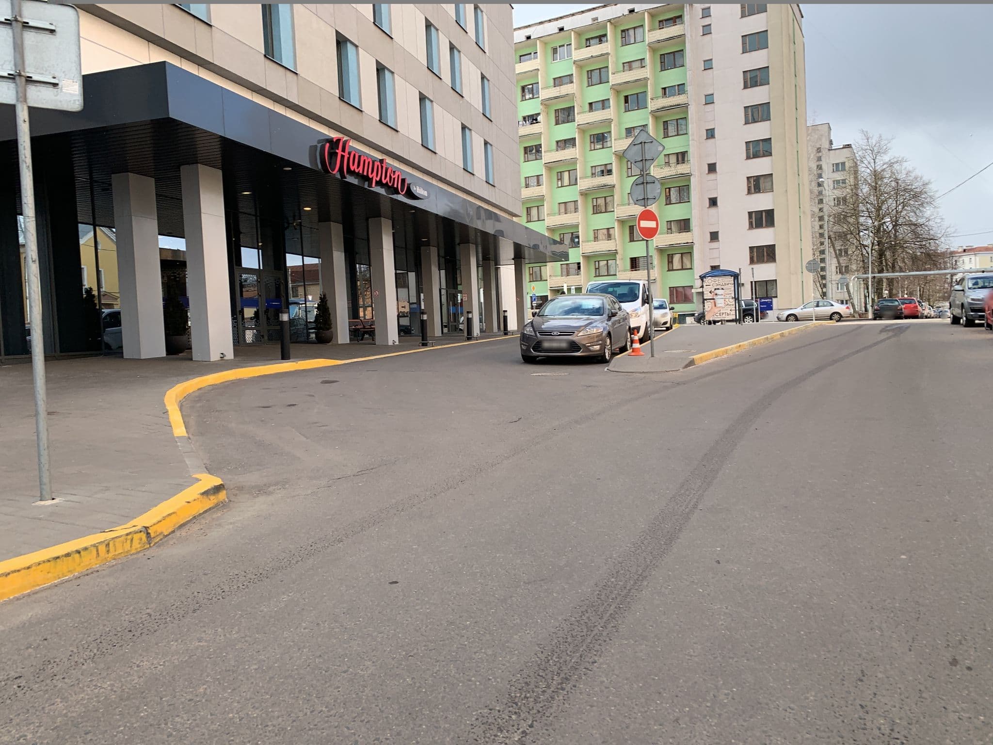 Street view near Restaurant in Hampton by Hilton, Minsk — © egorka (CC BY-SA · Mapillary)